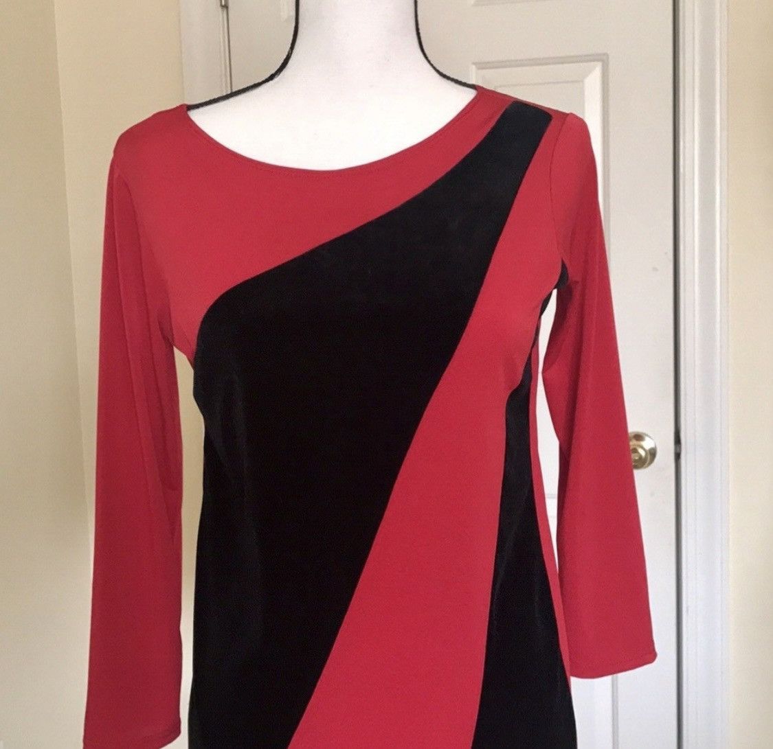 Other SUNNY LEIGH RED WITH BLACK VELVET EMBROIDERED TUNIC TOP Size S / US 4 / IT 40 - 3 Thumbnail