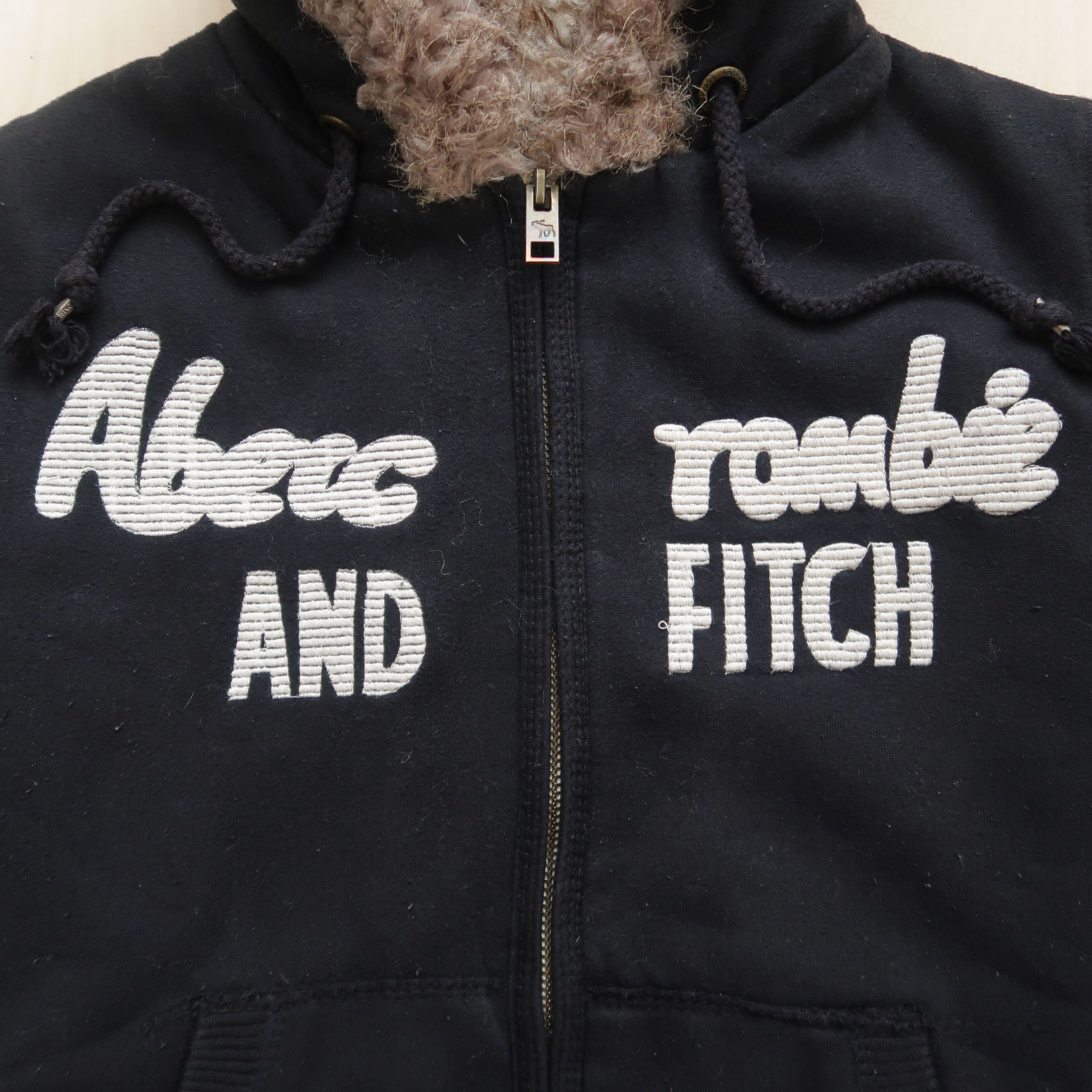 Japanese Brand 2000s Abercrombie Fur Hoodie Sherpa Inner Like GOA Size US M / EU 48-50 / 2 - 9 Thumbnail