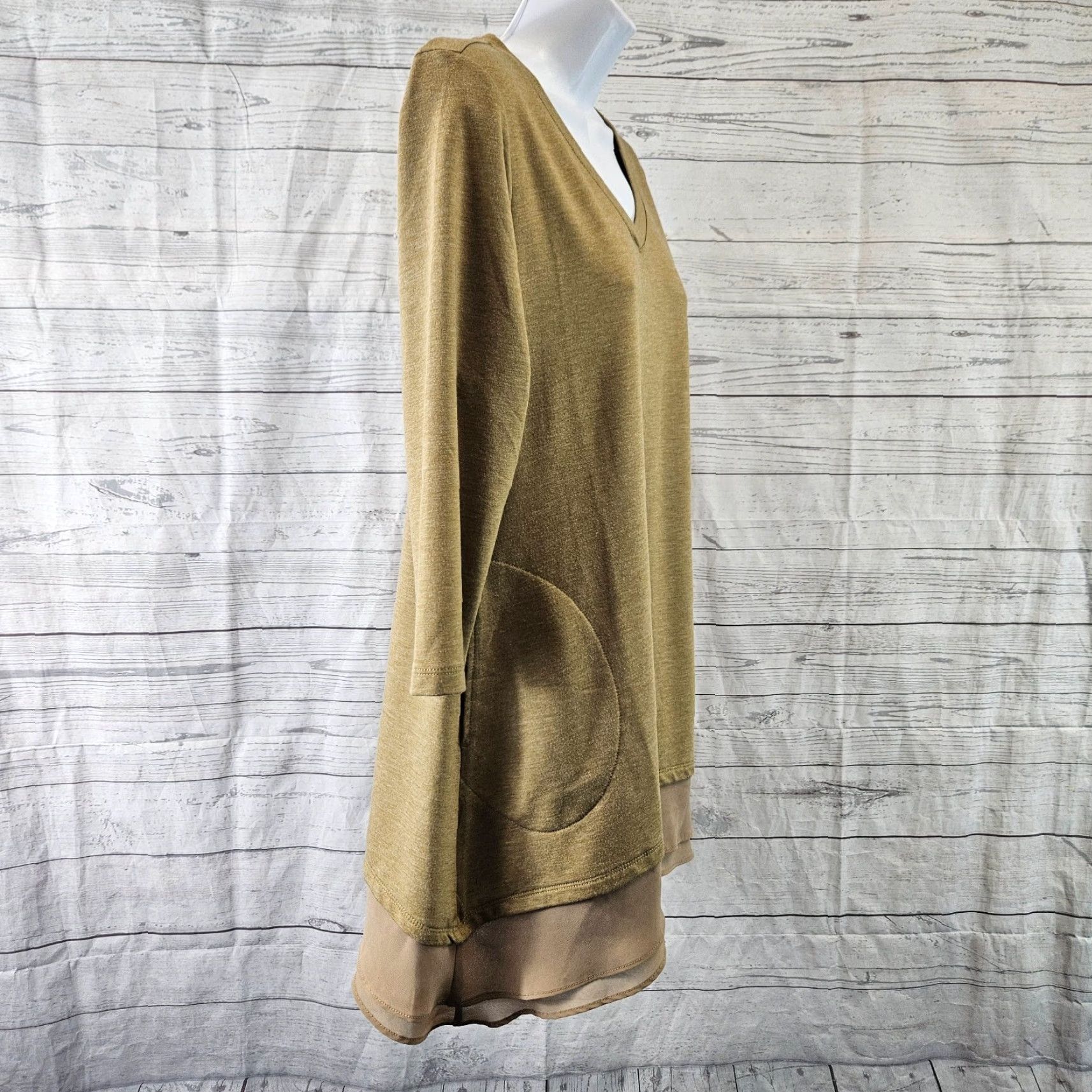 Vintage LOGO Lounge Womens Blouse Shirt V-Neck 3/4 Sleeve Pockets Sz S Green Lounge Top Size S / US 4 / IT 40 - 3 Thumbnail