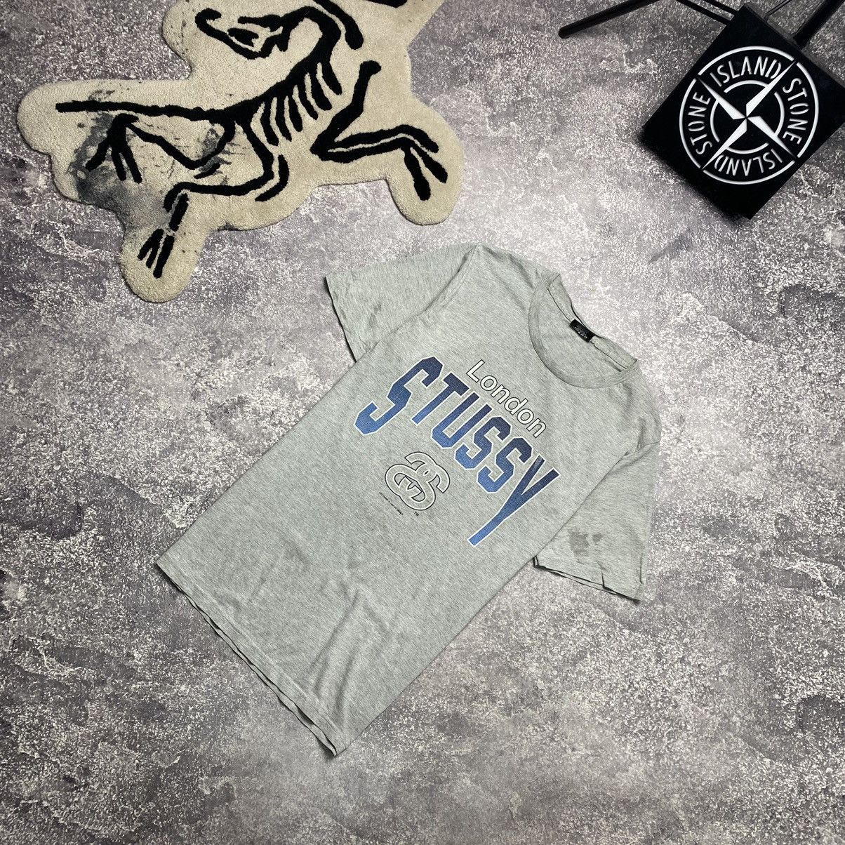 Stussy Vintage Stussy Big Logo Rare Japanese y2k tee Size US S / EU 44-46 / 1 - 1 Thumbnail