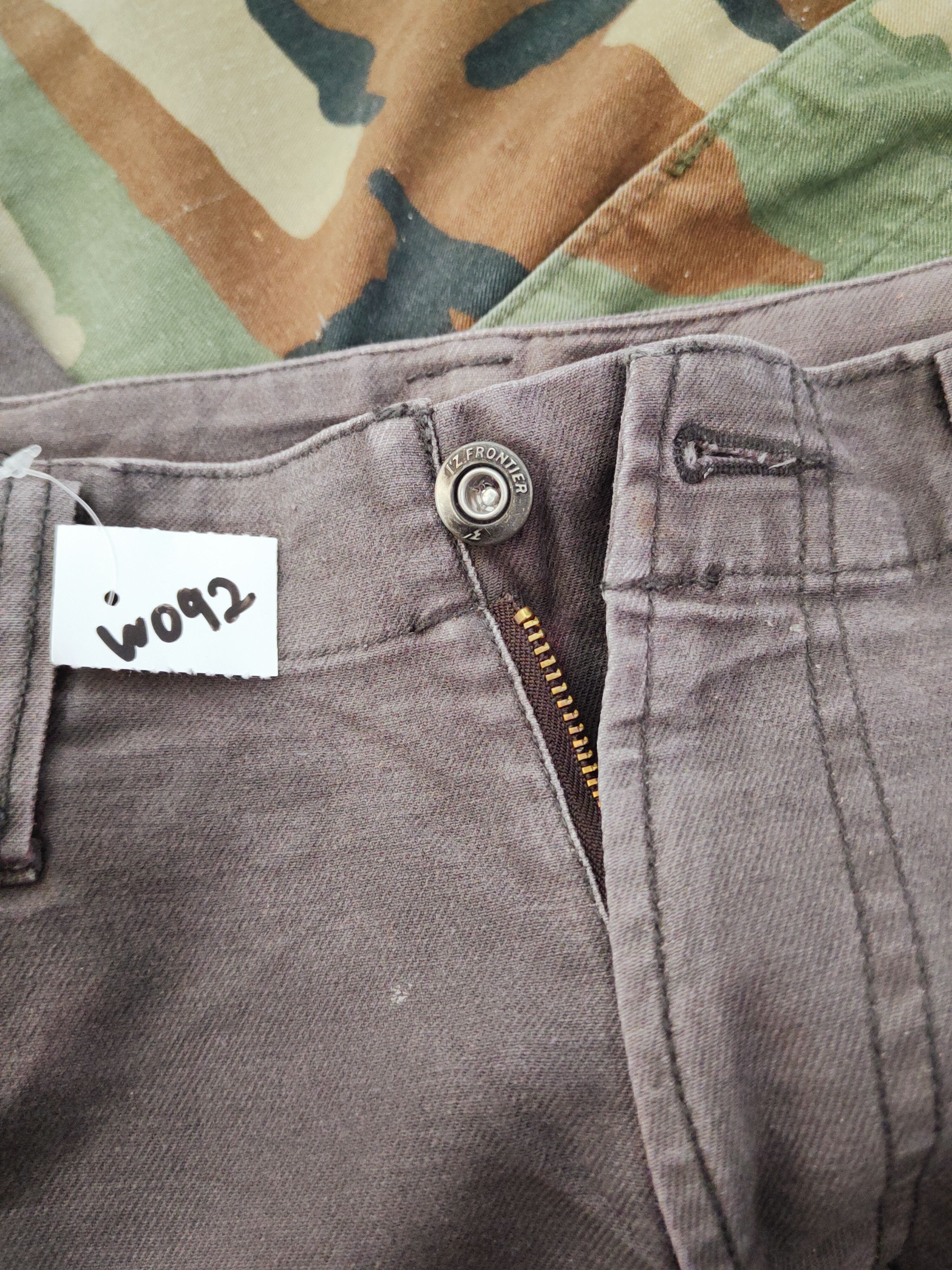 Japanese Brand I'z Frontier Gray Faded Multipocket Cargo Pants #W092 Size US 32 / EU 48 - 17 Thumbnail
