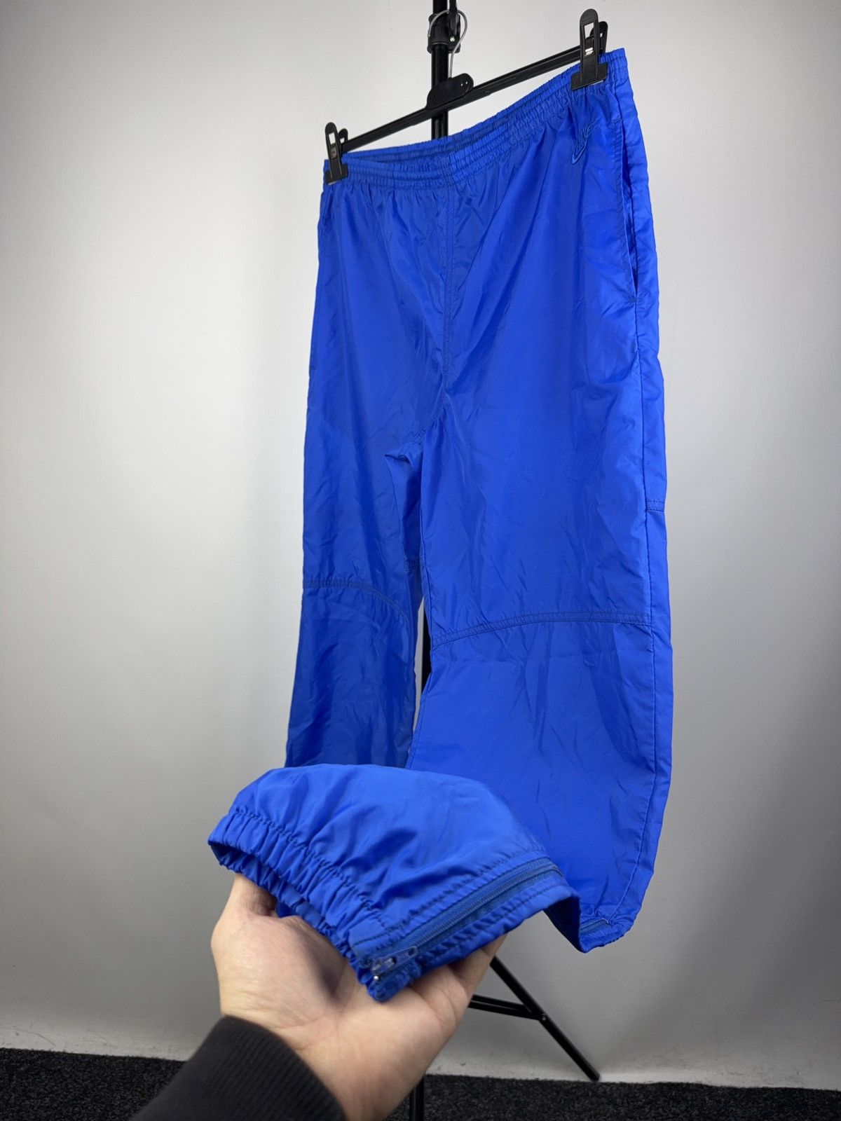 Nike Retro Vintage Nike 80s Blue Nylon Windbreaker Pants S Size US 31 - 7 Thumbnail