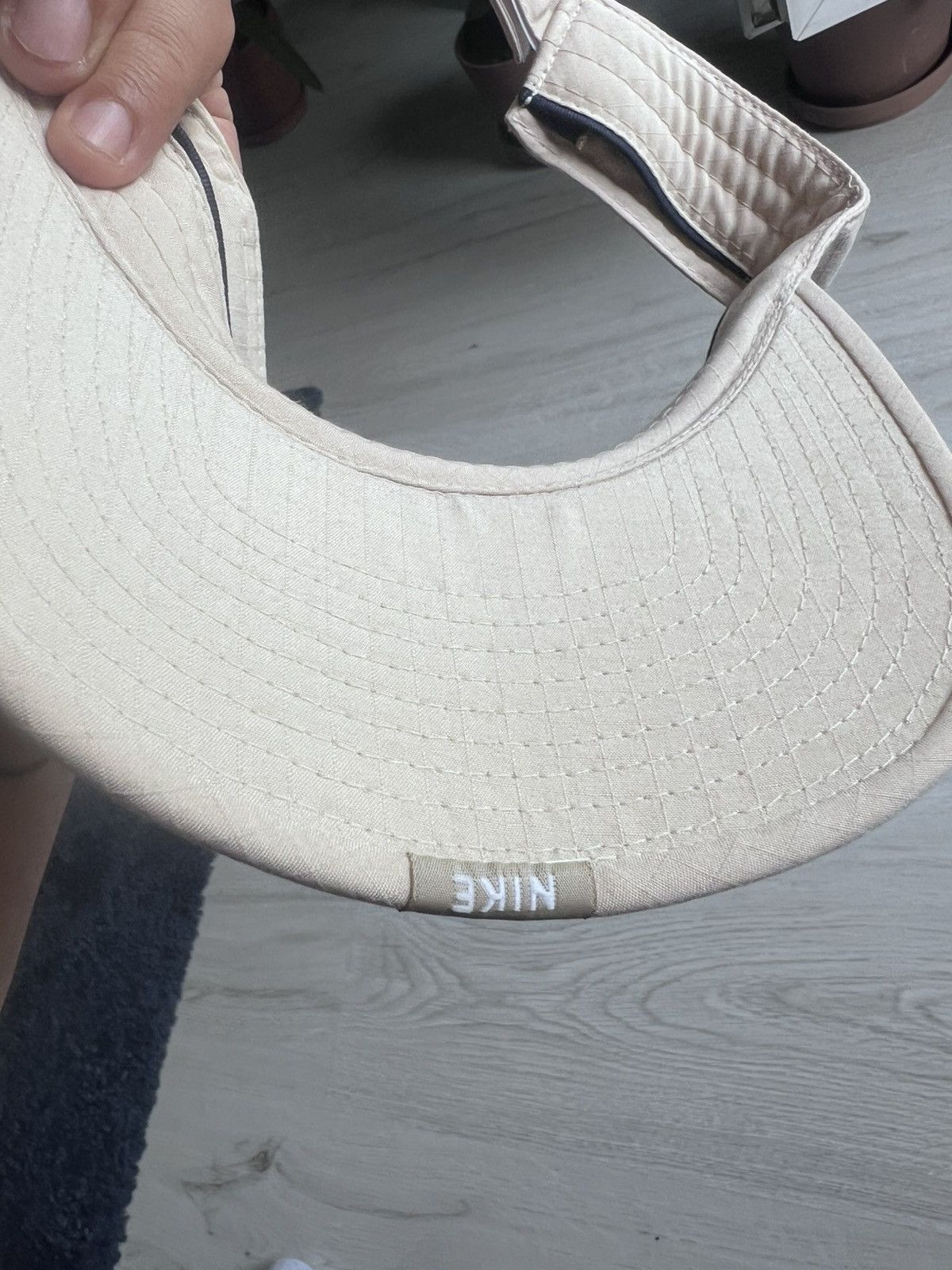 Nike Nike visor vintage deadstock Size ONE SIZE - 8 Thumbnail