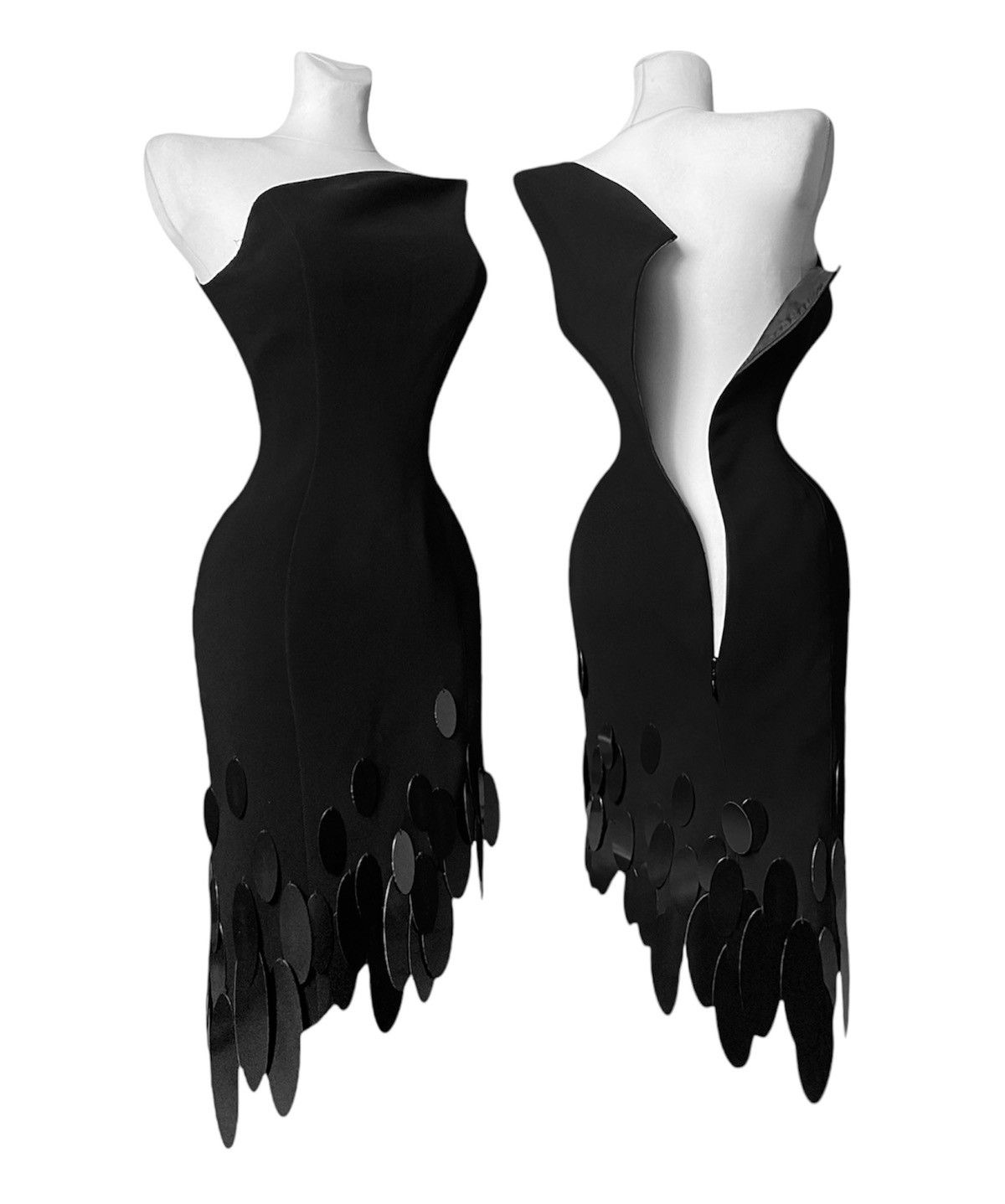 Dramatic Thierry Mugler SS 1999 Les Salades Dress
