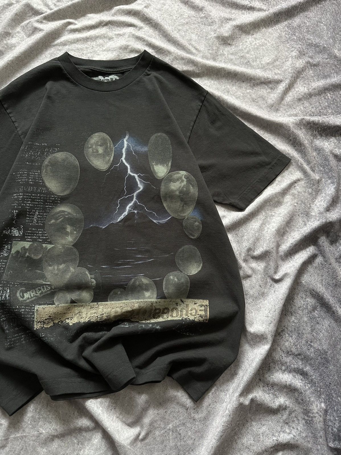 Travis Scott Travis Scott Utopia Black Delestro 2023 Tour Merch Shirt Size US M / EU 48-50 / 2 - 8 Thumbnail