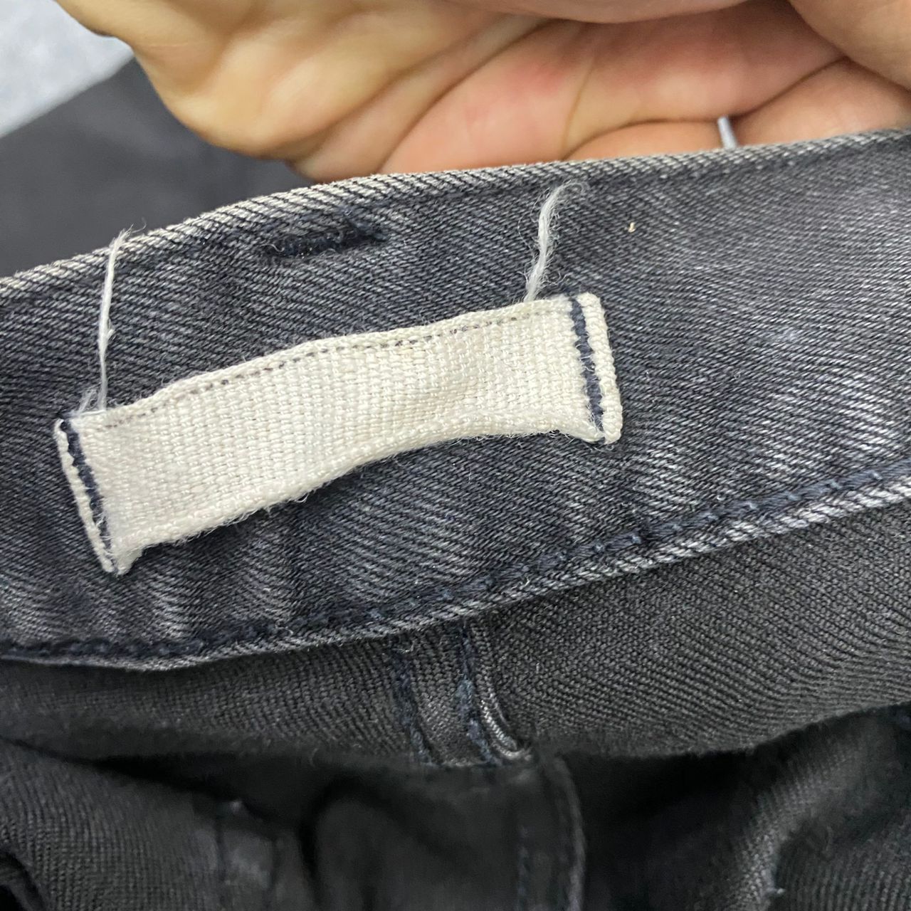 Uniqlo 💥Best Offer💥Vintage Uniqlo Jeans Distressed Denim Size US 34 / EU 50 - 18 Thumbnail