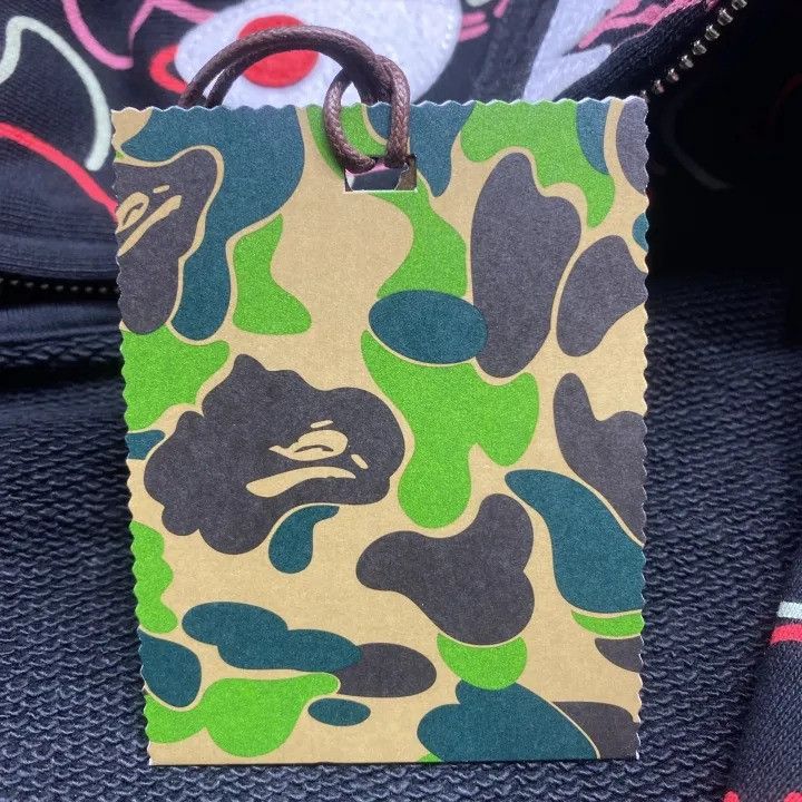 Bape BAPE Red Camo Zip-Up Jacket Unisex Size US XXL / EU 58 / 5 - 8 Thumbnail