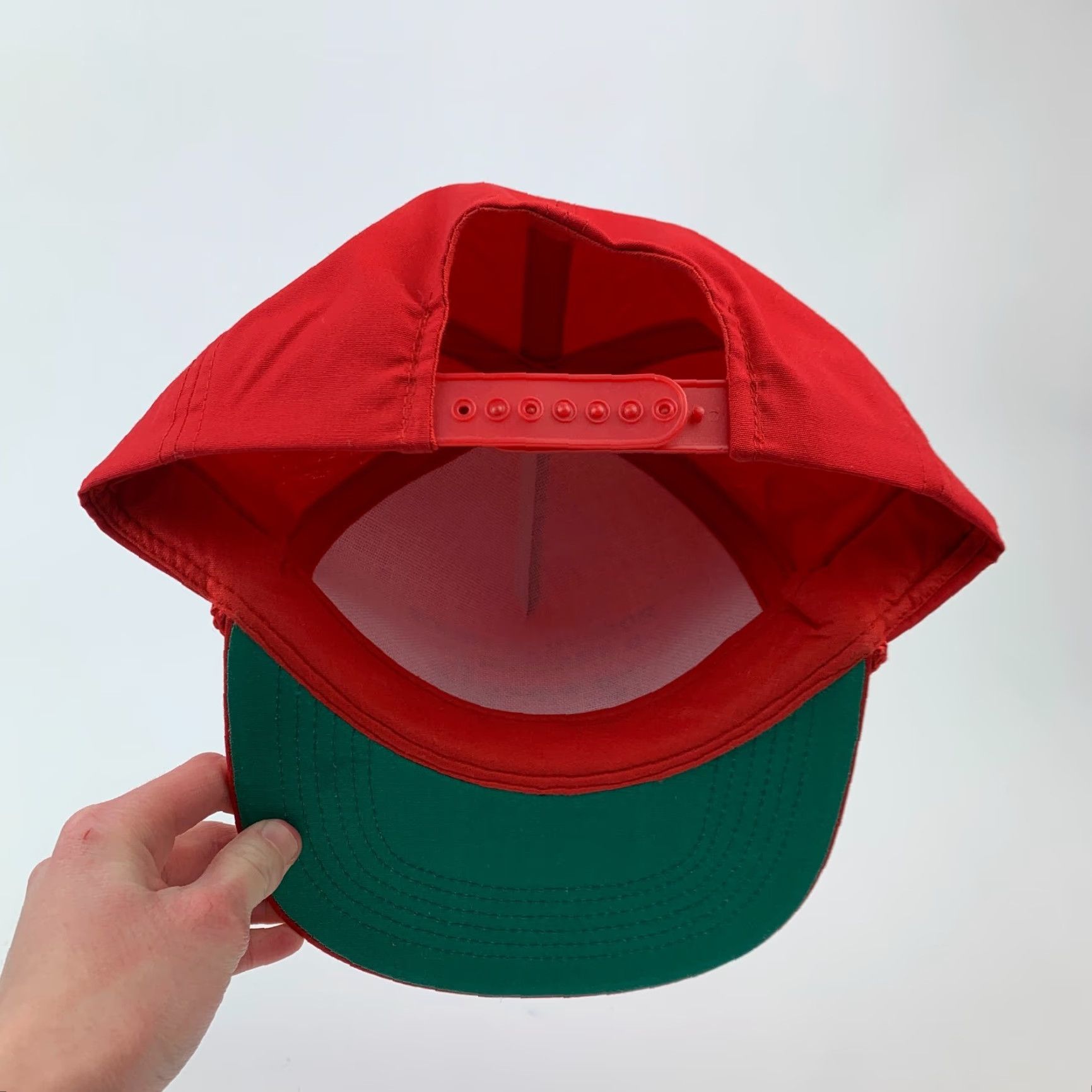 Vintage Vintage Rossville Kansas Truck & Tractor Red Snapback Cap User: Vintage Rossville Kansas Truck & Tractor Red Rope Snapback Cap Size ONE SIZE - 5 Thumbnail
