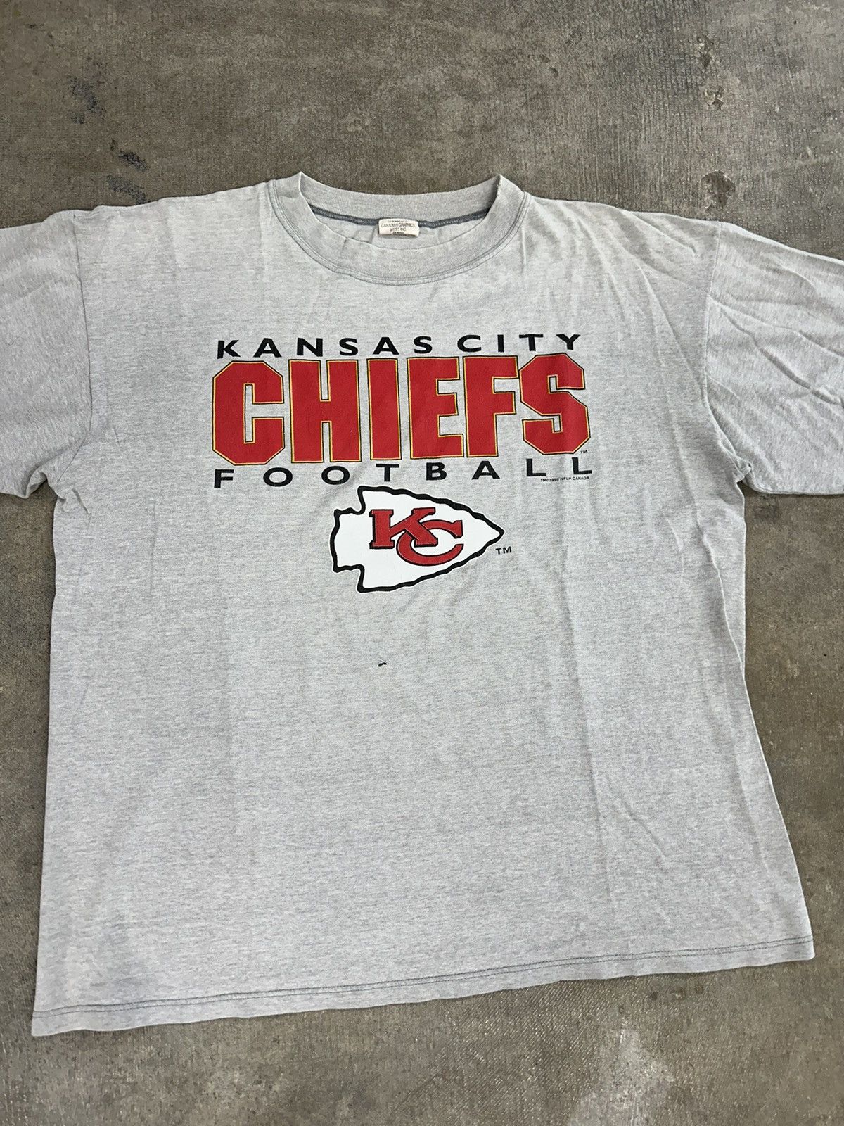 NFL × Vintage Vintage 90s Waves Kansas City Chiefs NFL T-Shirt Size US L / EU 52-54 / 3 - 3 Thumbnail