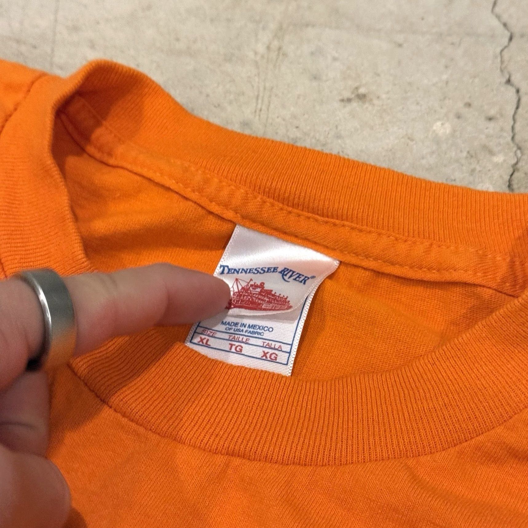 Vintage VINTAGE Hookers Golf Club New Orleans Graphic T-Shirt Mens XL Orange Size US XL / EU 56 / 4 - 4 Thumbnail