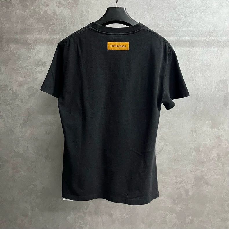 Louis Vuitton Louis Vuitton Black Letter Logo Embroidered Crew Neck T-Sh Size US M / EU 48-50 / 2 - 5 Thumbnail
