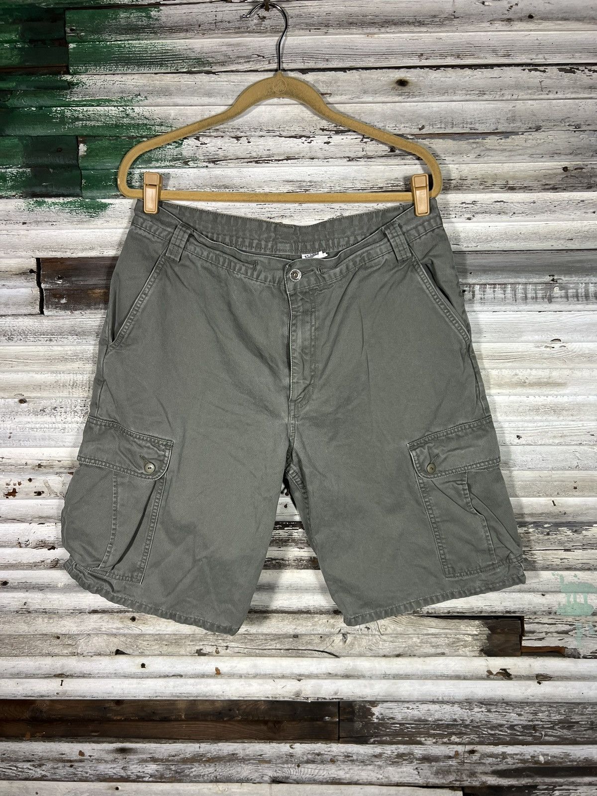 Levi's × Vintage Vintage Levi’s Silver Tab Shorts Size US 32 / EU 48 - 1 Thumbnail