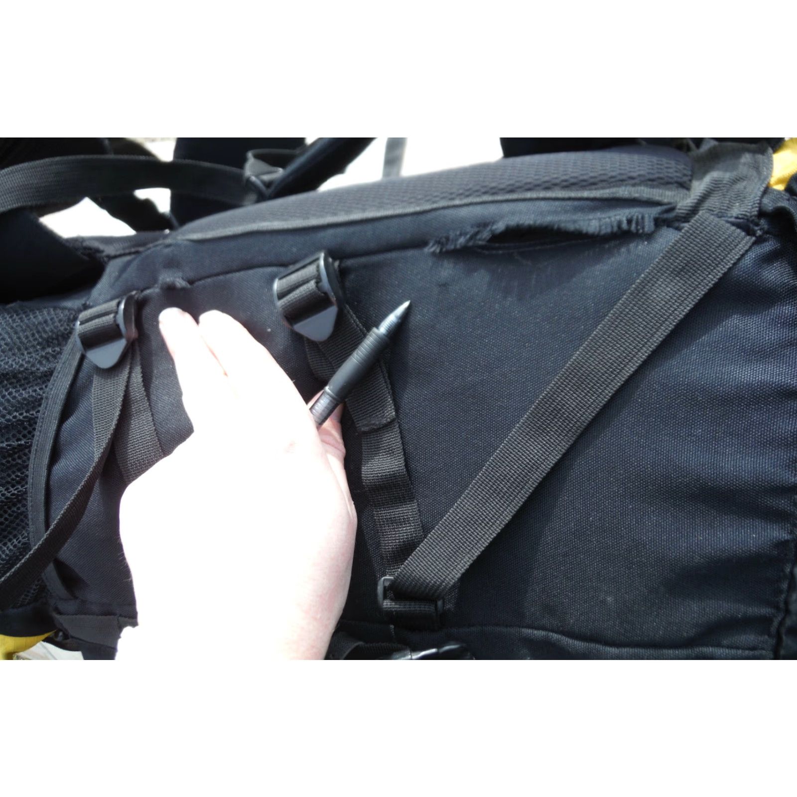 The North Face VINTAGE The North Face Backpack Black Yellow Nylon Backpacks Men Adult Medium Black & Yellow 90s Theme Mens Size ONE SIZE - 6 Thumbnail