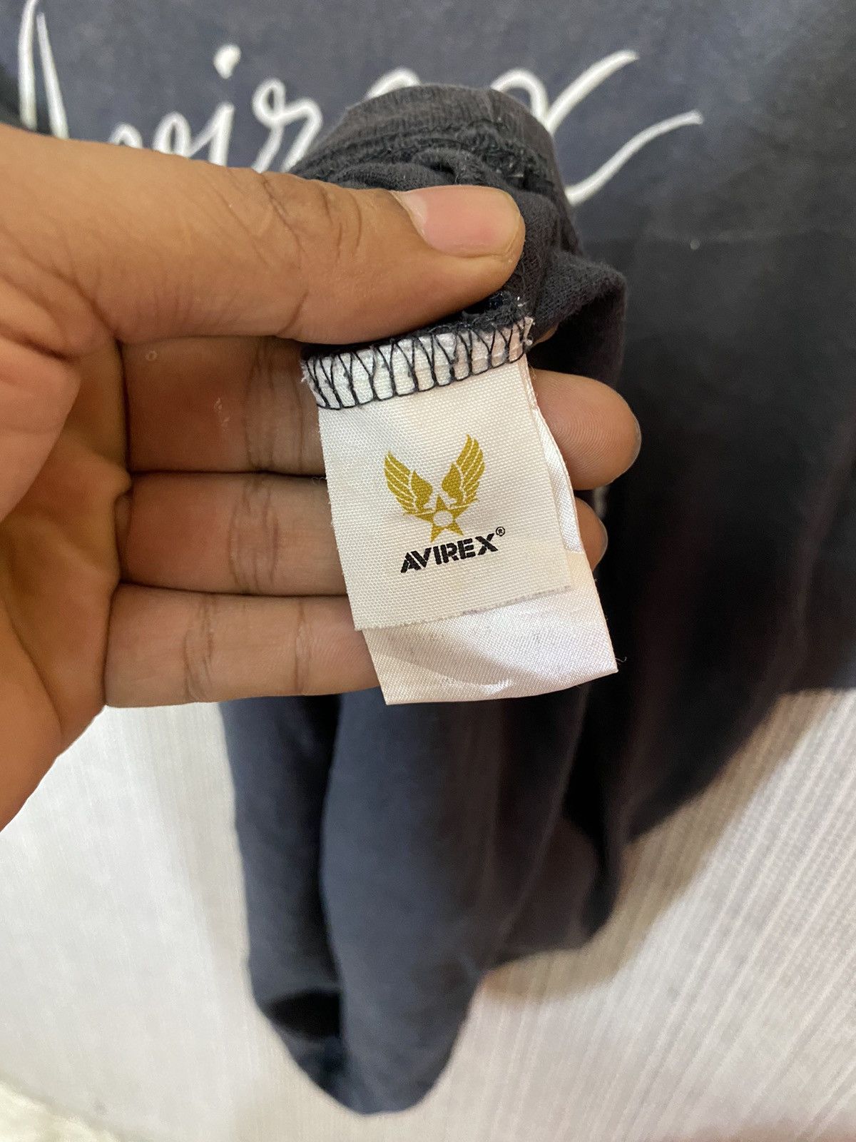 Avirex × Japanese Brand Avirex tshirt emboidery design sun faded Size US XL / EU 56 / 4 - 7 Thumbnail