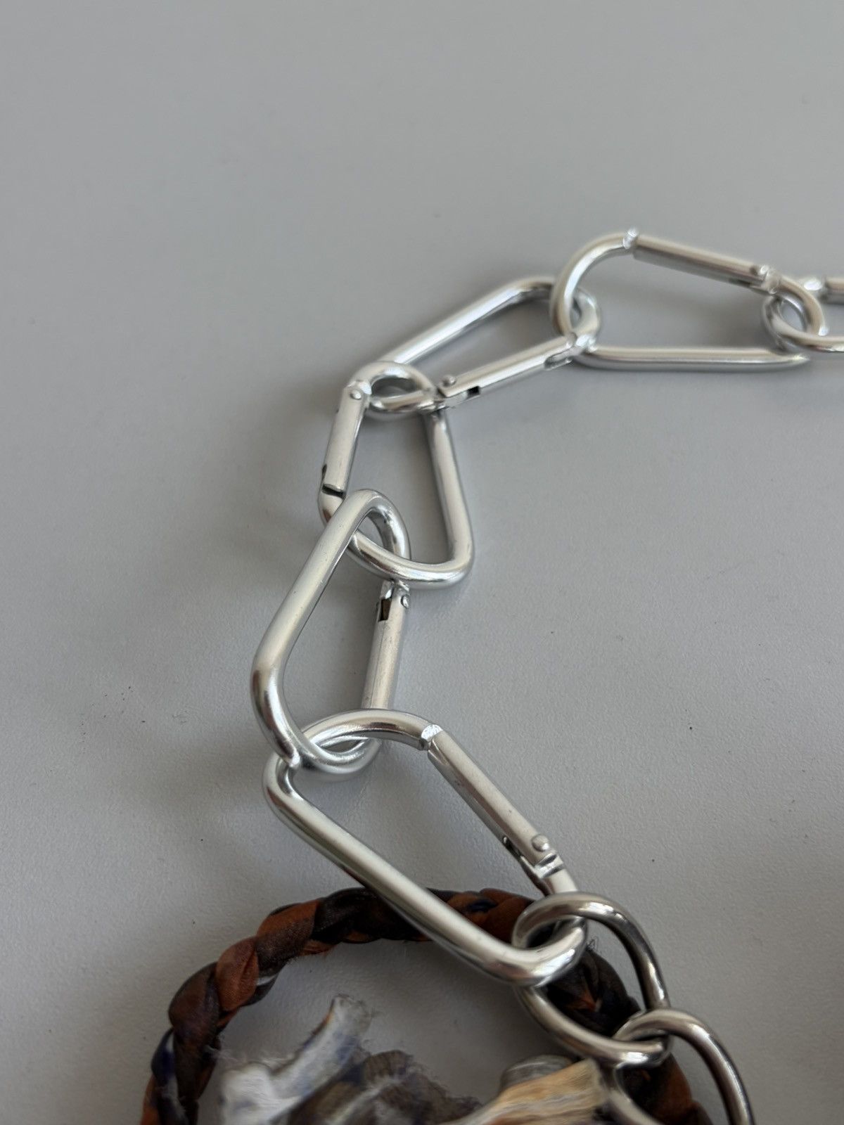 Chopova Lowena Glass Butterfly Carabiner Curb Necklace in Silver, Men's — image 4 of 5