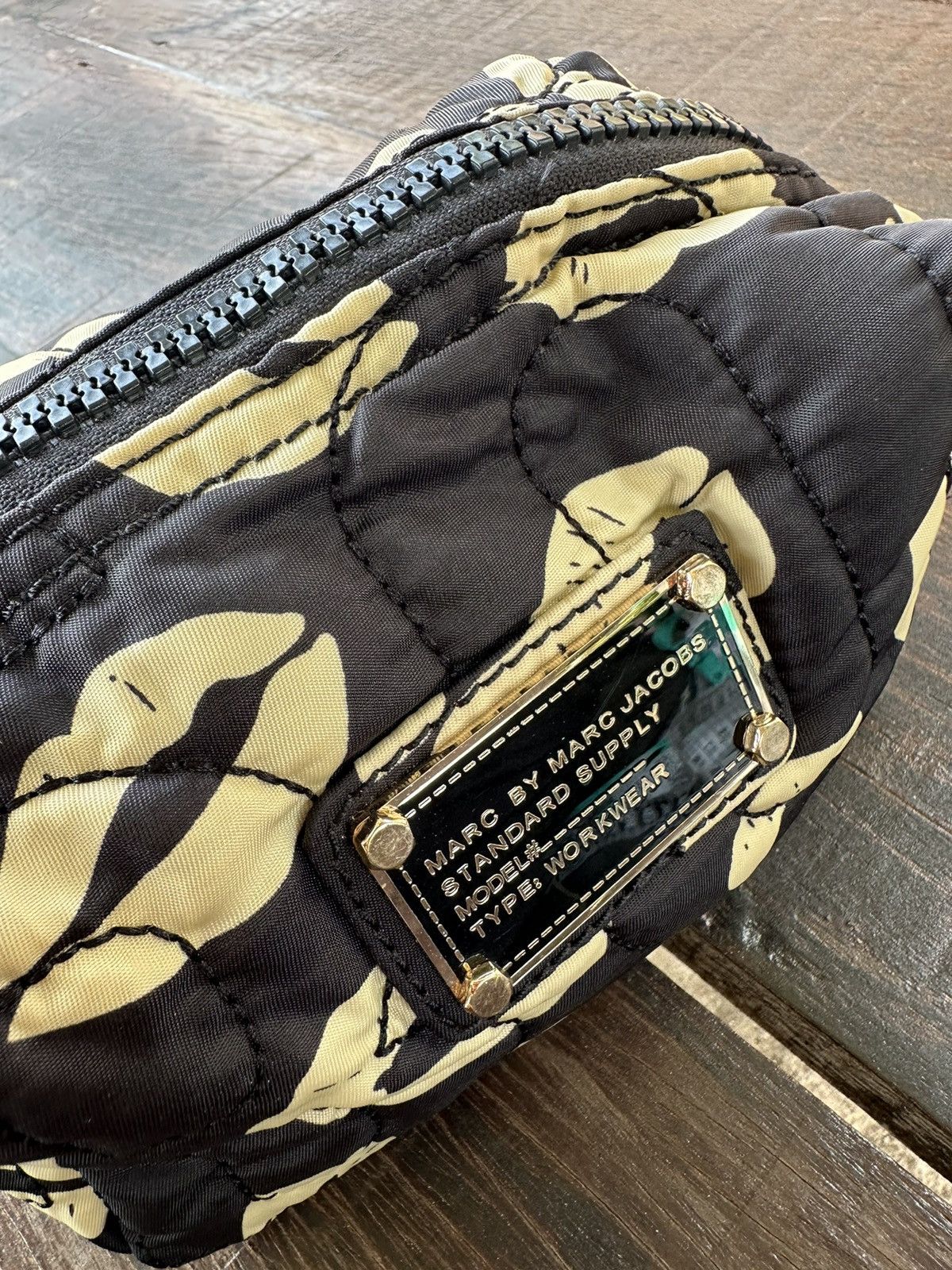 Marc Jacobs × Marc by Marc Jacobs Marc by marc jacobs cosmetic bag Size ONE SIZE - 7 Thumbnail