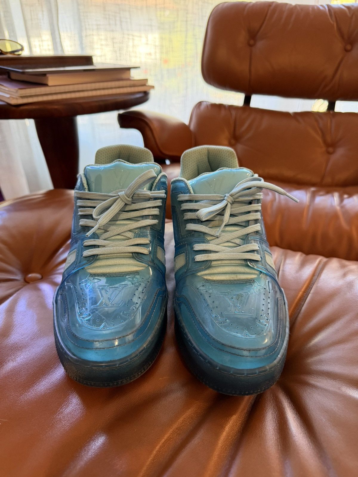 Louis Vuitton Louis Vuitton X Virgil Abloh - LV Trainer Blue Transparent Size US 10 / EU 43 - 2 Thumbnail