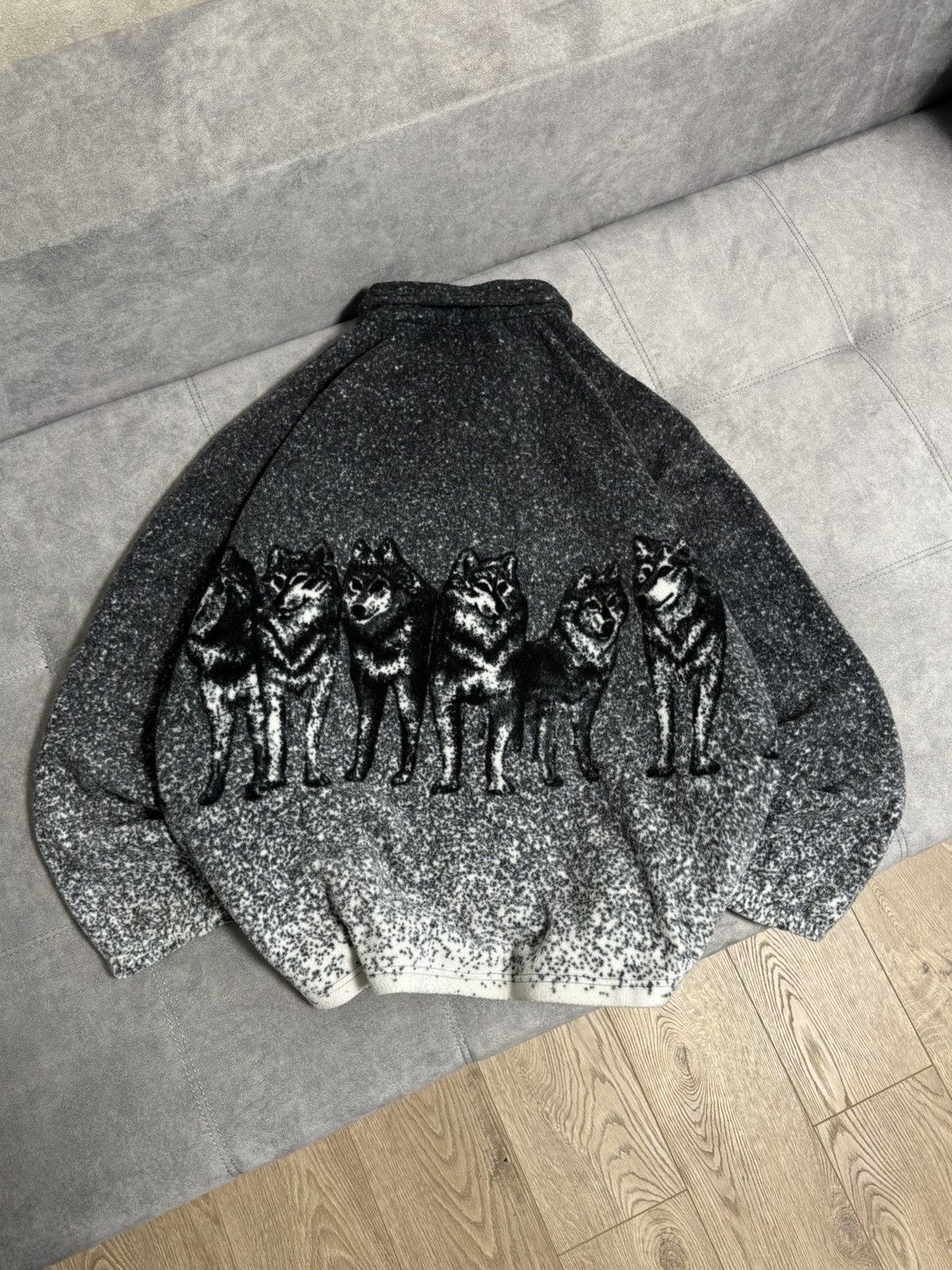 Other Vintage fleece animal wolfs Y2K jacket hoodie Size US L / EU 52-54 / 3 - 1 Thumbnail