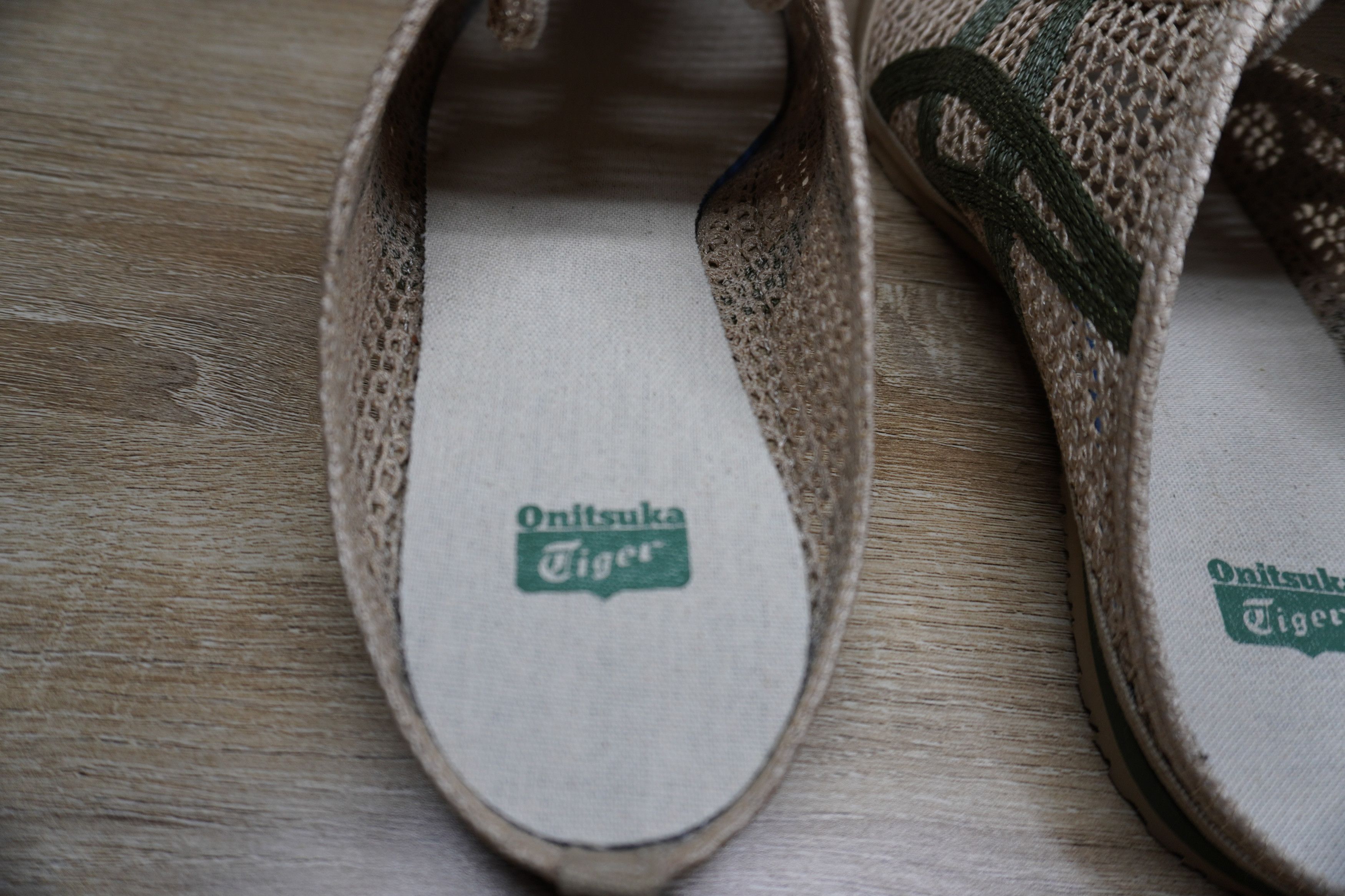 Other Onitsuka Tiger MEXICO 66 SABOT 1183C123.252 BEIGE/GREEN Size US 10 / EU 43 - 3 Thumbnail
