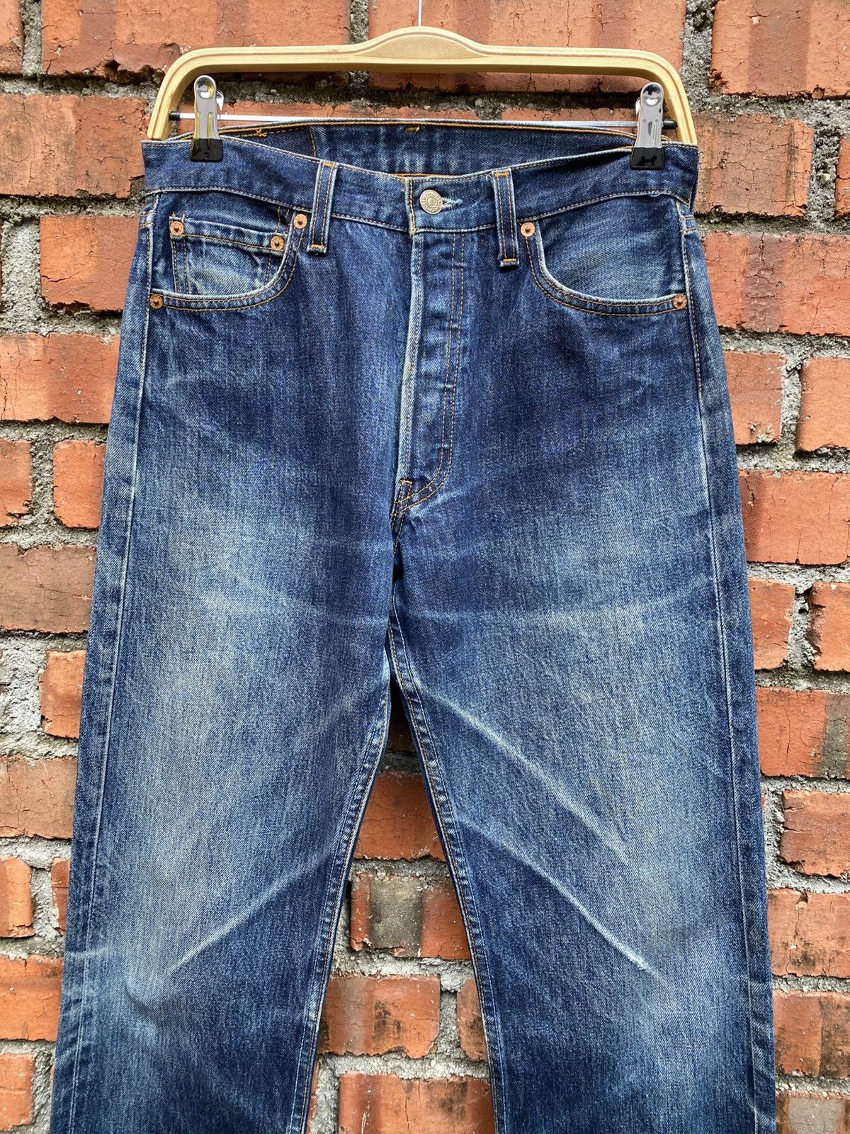 Levi's Vintage Clothing W30x32 Vintage levi's 501 distressed made in USA Size US 30 / EU 46 - 2 Thumbnail