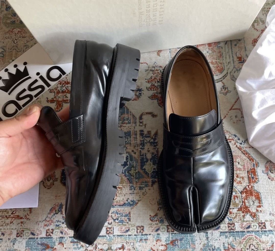 Maison Margiela Maison Margiela Tabi Lug Sole Penny Loafers Black Leather Size US 6 / EU 39 - 3 Thumbnail
