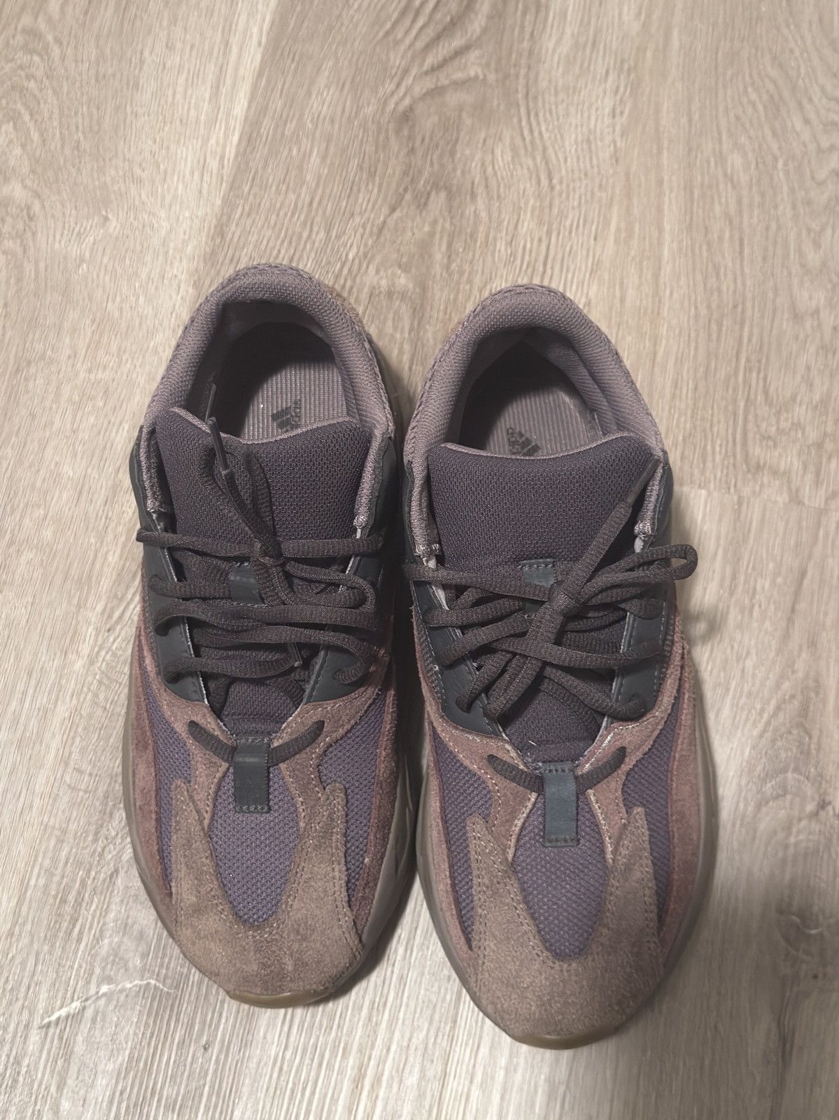 Yeezy Yeezy Boost 700 Mauve sz 9 Size US 9 / EU 42 - 1 Thumbnail