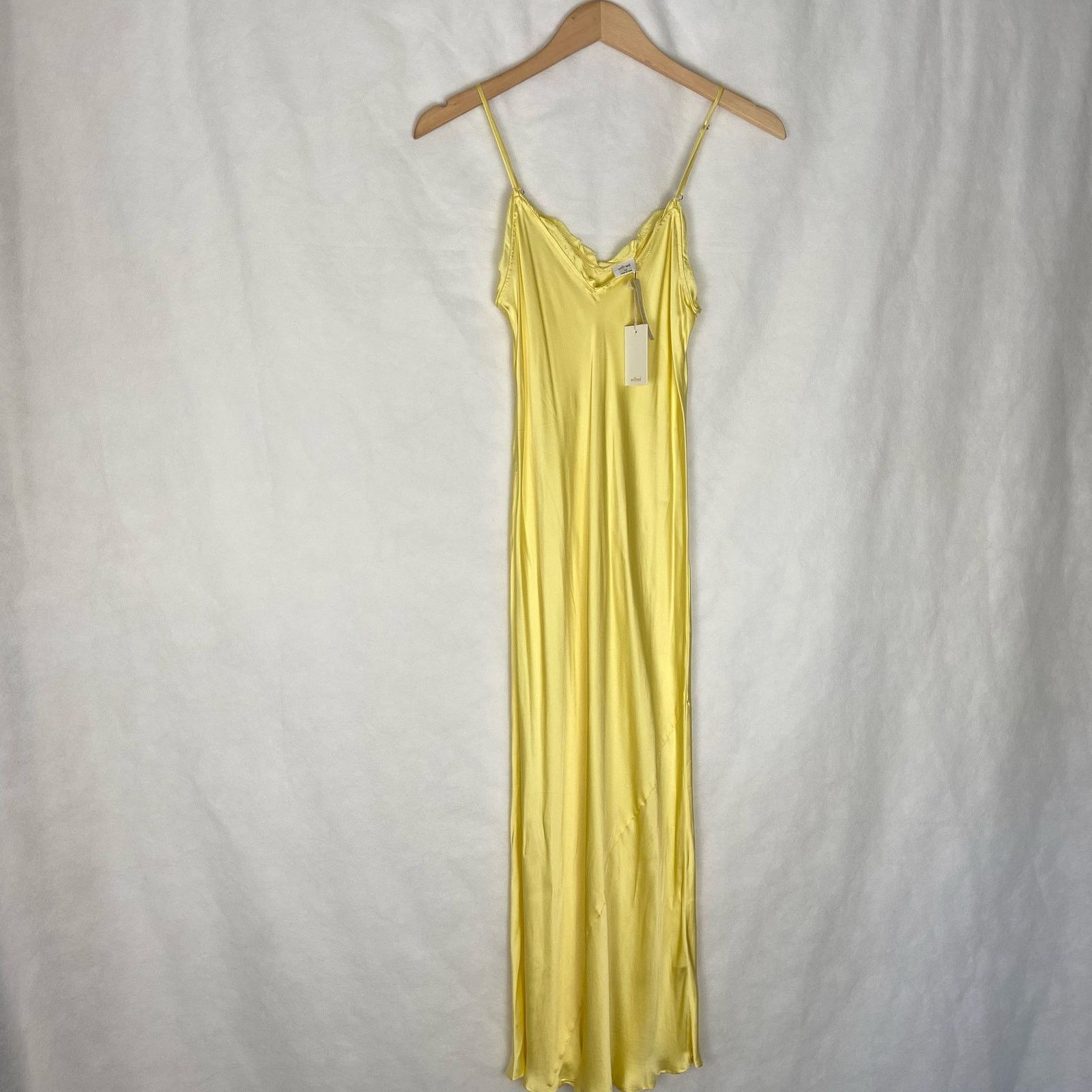 Aritzia NWT Aritzia Wilfred Slip Maxi Dress Size XS Size XS / US 0-2 / IT 36-38 - 2 Thumbnail
