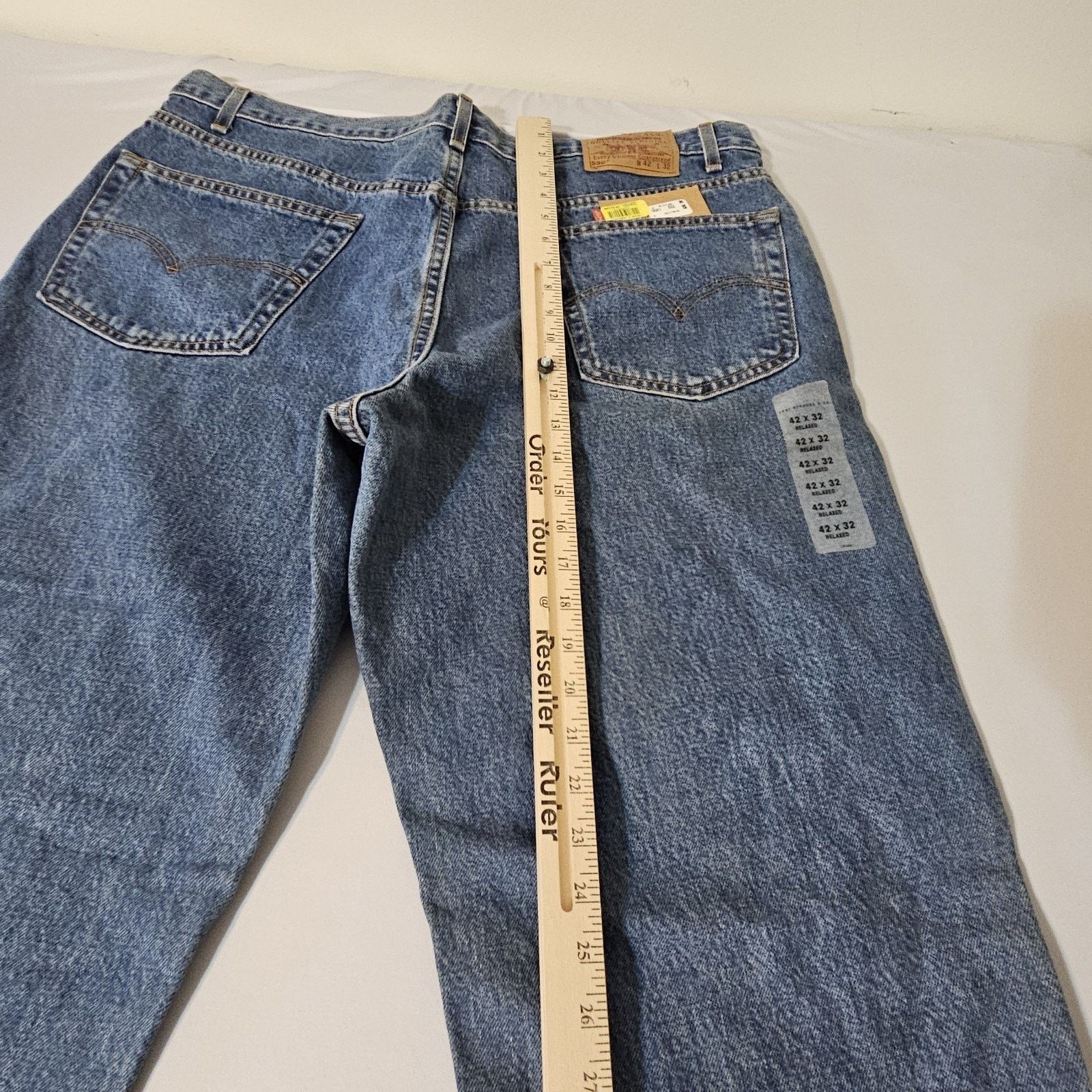 Levi's NWT Vintage Levi’s 550 Relaxed Jeans 40x32 Light Wash New Size US 40 / EU 56 - 10 Thumbnail