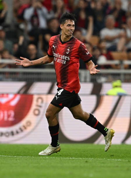 Puma Ac milan home 2023/2024 tijjani reijdners jersey football Size US L / EU 52-54 / 3 - 17 Thumbnail