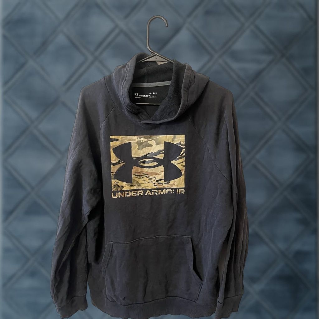 Under Armour Under Armour Mens Hoodie Black Logo Fleece Pullover Size L, Distressed, Regular Fit, Crew Neck, Long Sleeve, Cotton Blend, Shirt? Size US L / EU 52-54 / 3 - 1 Thumbnail