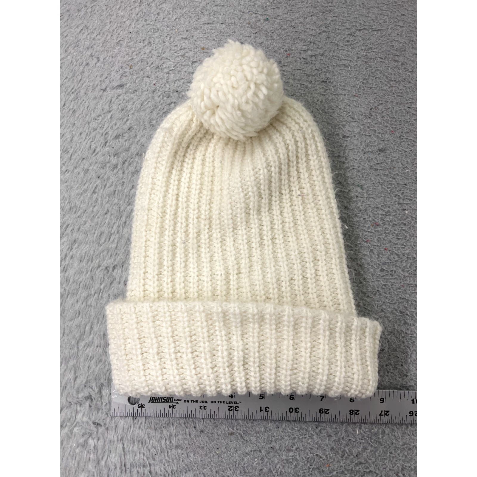 Vintage Beanie Toque Hat Women One Size White Acrylic Knit Winter Ski Womens Size ONE SIZE - 3 Thumbnail