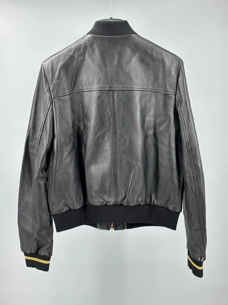Versace Versace Sheepskin embroidered jacket coat Size M / US 6-8 / IT 42-44 - 4 Thumbnail