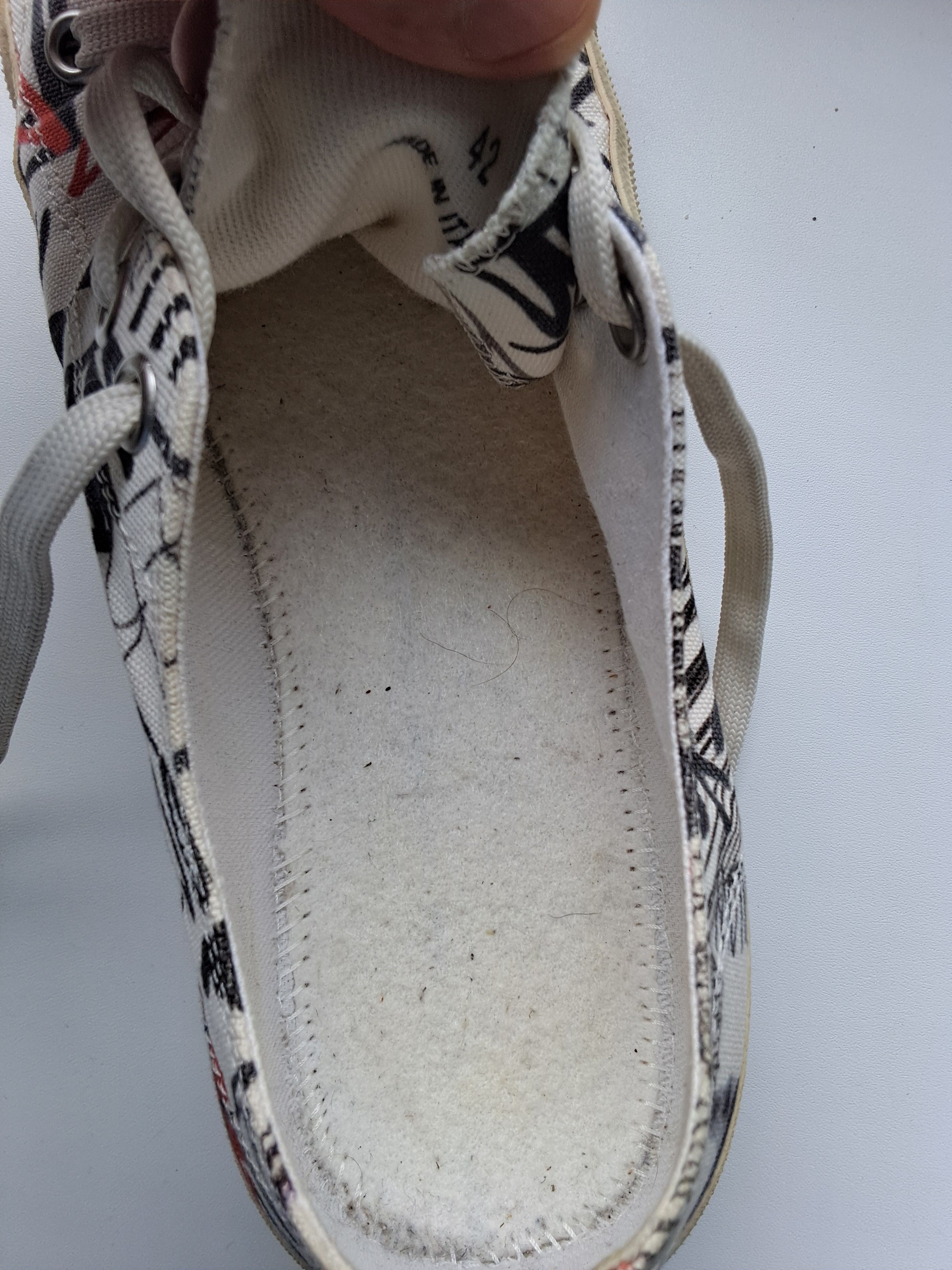 Maison Margiela Maison MargielaLow Top Sneakers«Graffiti Print»Rare Archives Size US 9 / EU 42 - 7 Thumbnail