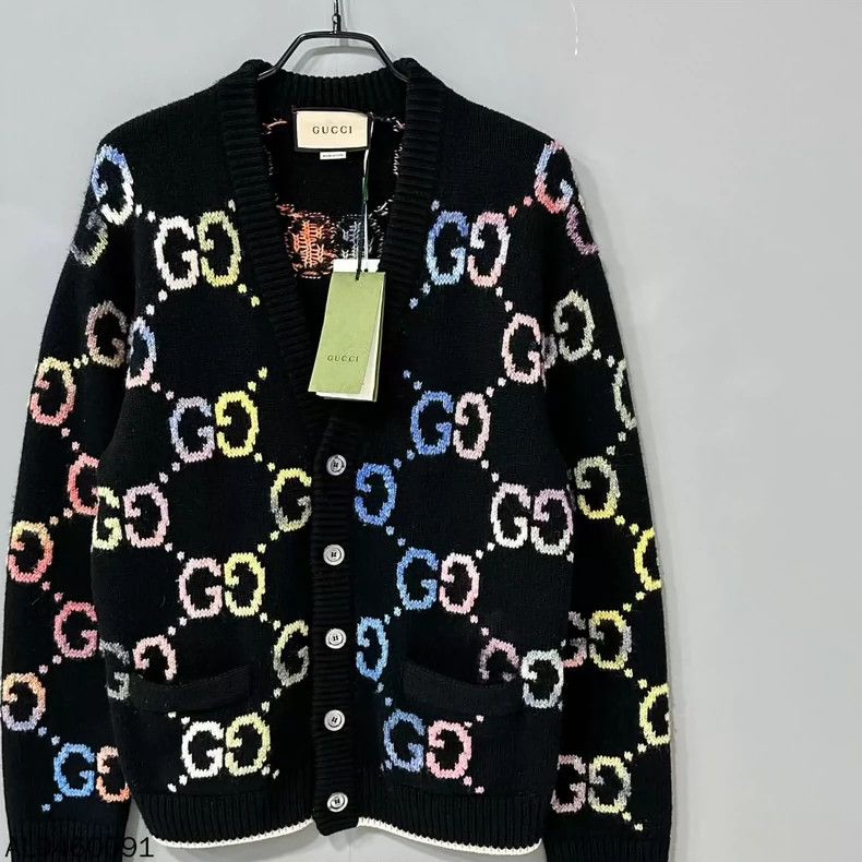 Gucci Gucci New gradient old-fashioned cardigan sweater 2501-Next Size US S / EU 44-46 / 1 - 2 Thumbnail