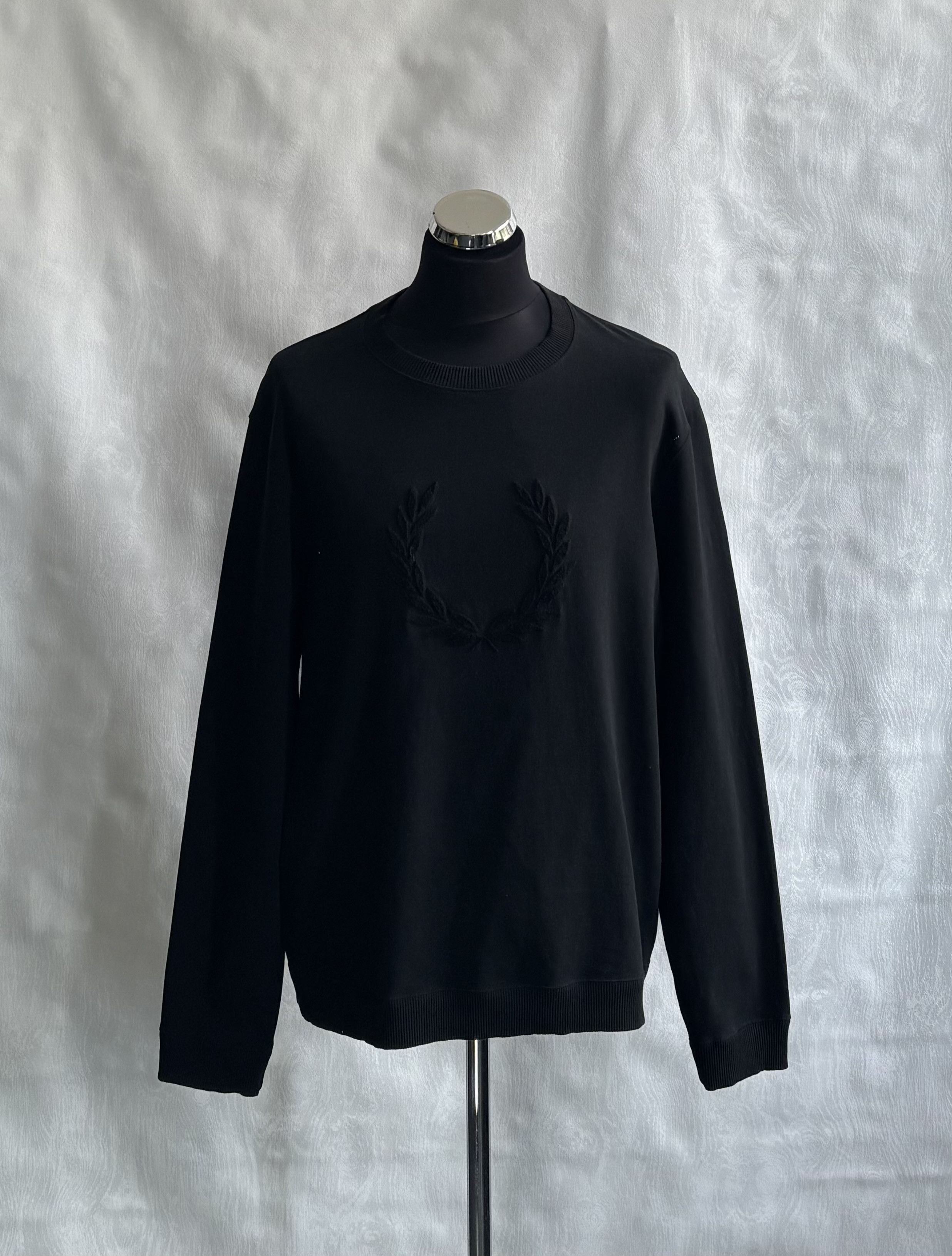 Fred Perry Fred Perry black sweatshirt size XL Size US XL / EU 56 / 4 - 1 Thumbnail