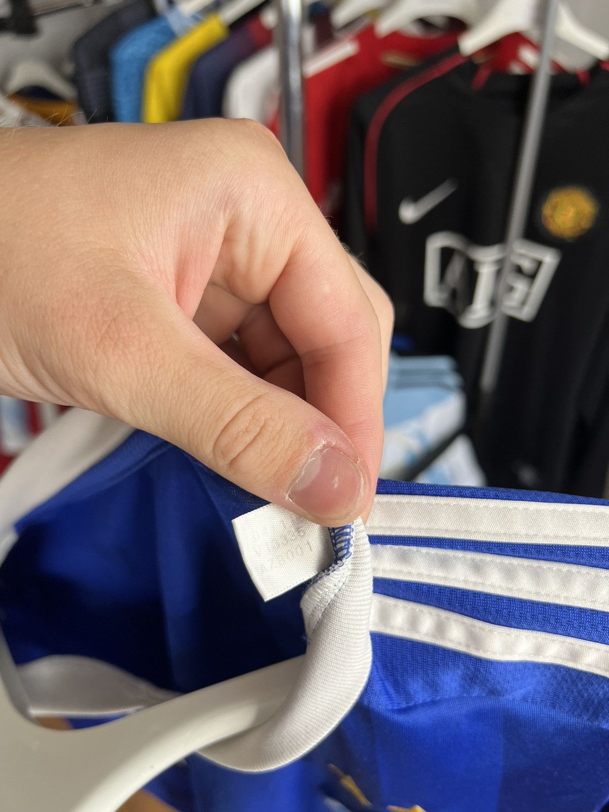 Adidas Jersey Adidas Dynamo Kyiv 2011/12 Roman Eremenko #23 Size US M / EU 48-50 / 2 - 9 Thumbnail