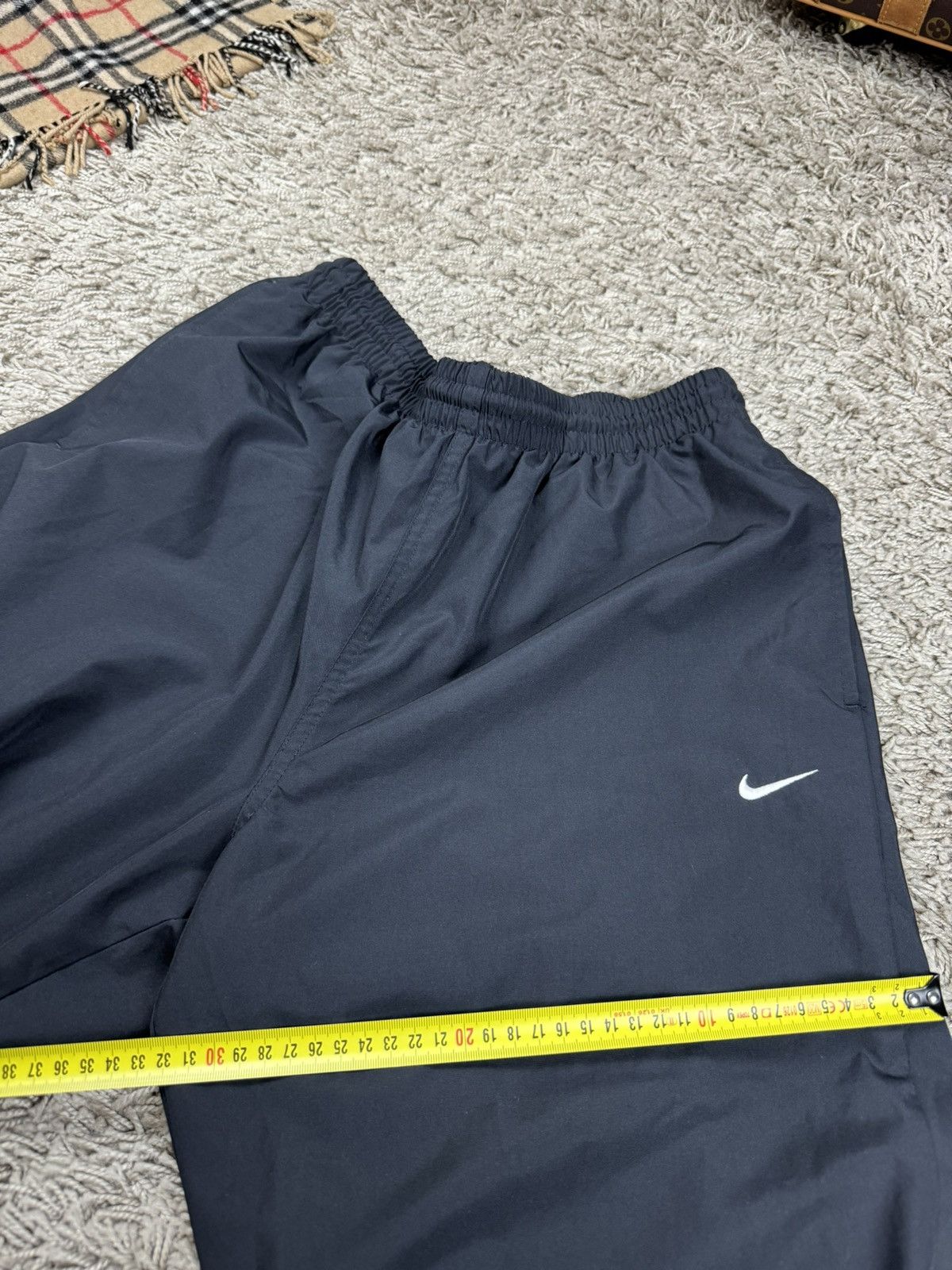 Nike Casual drill pants Nike nylon y2k original streetwear item Size US 33 - 10 Thumbnail