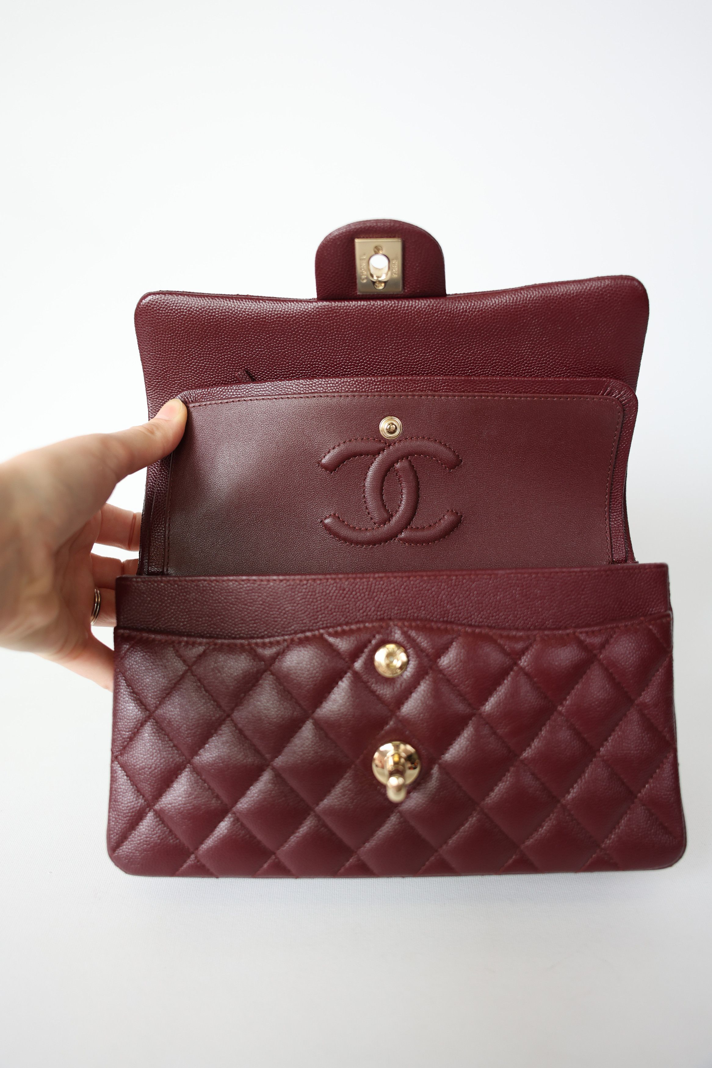 Chanel os11x0126 Size: OS / Classic Double Flap Small Bag Burgundy Size ONE SIZE - 8 Thumbnail