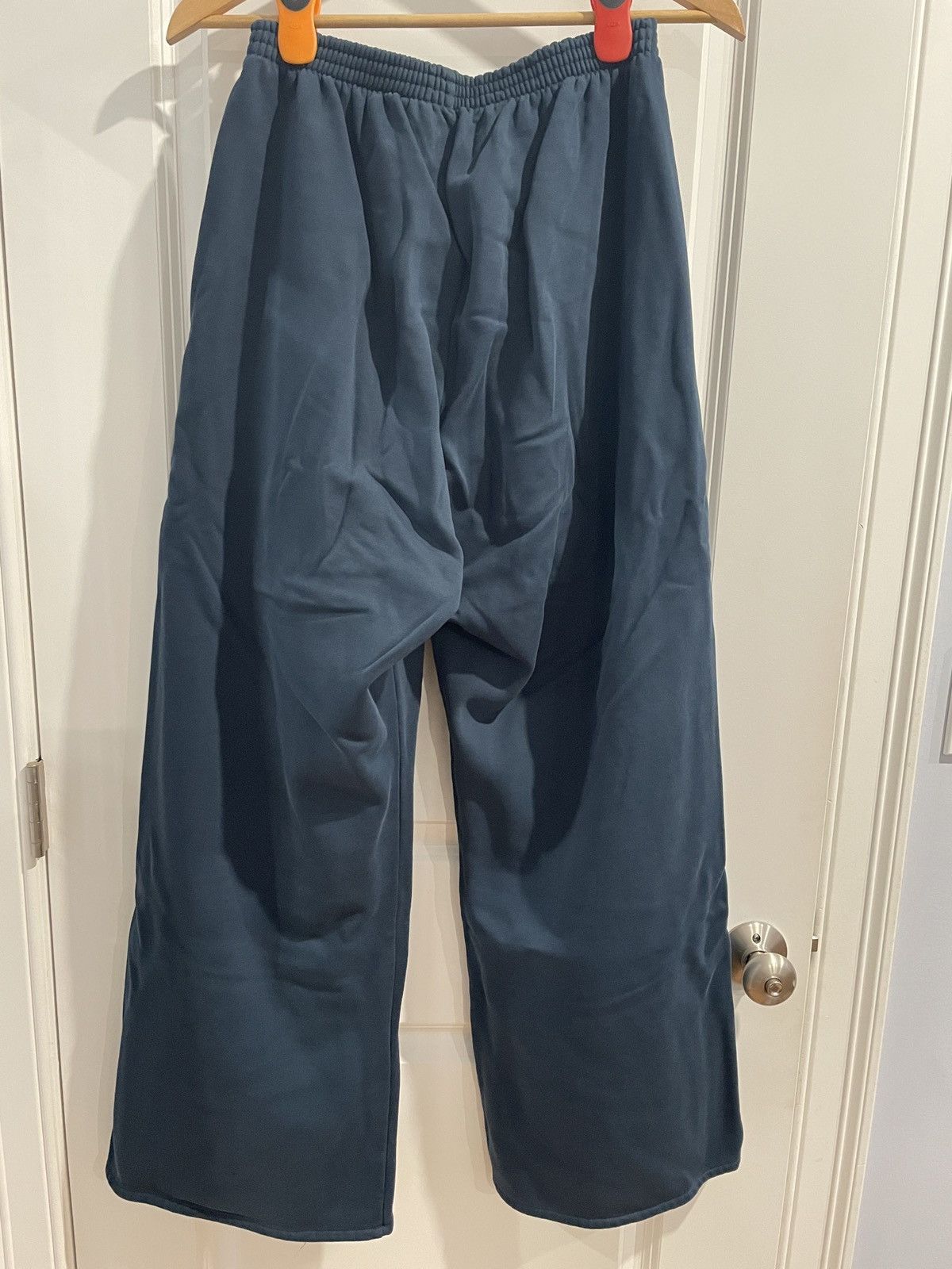 Balenciaga × Gap × Yeezy Yeezy Gap Unreleased Wide Leg Sweatpants Size US 32 / EU 48 - 2 Thumbnail