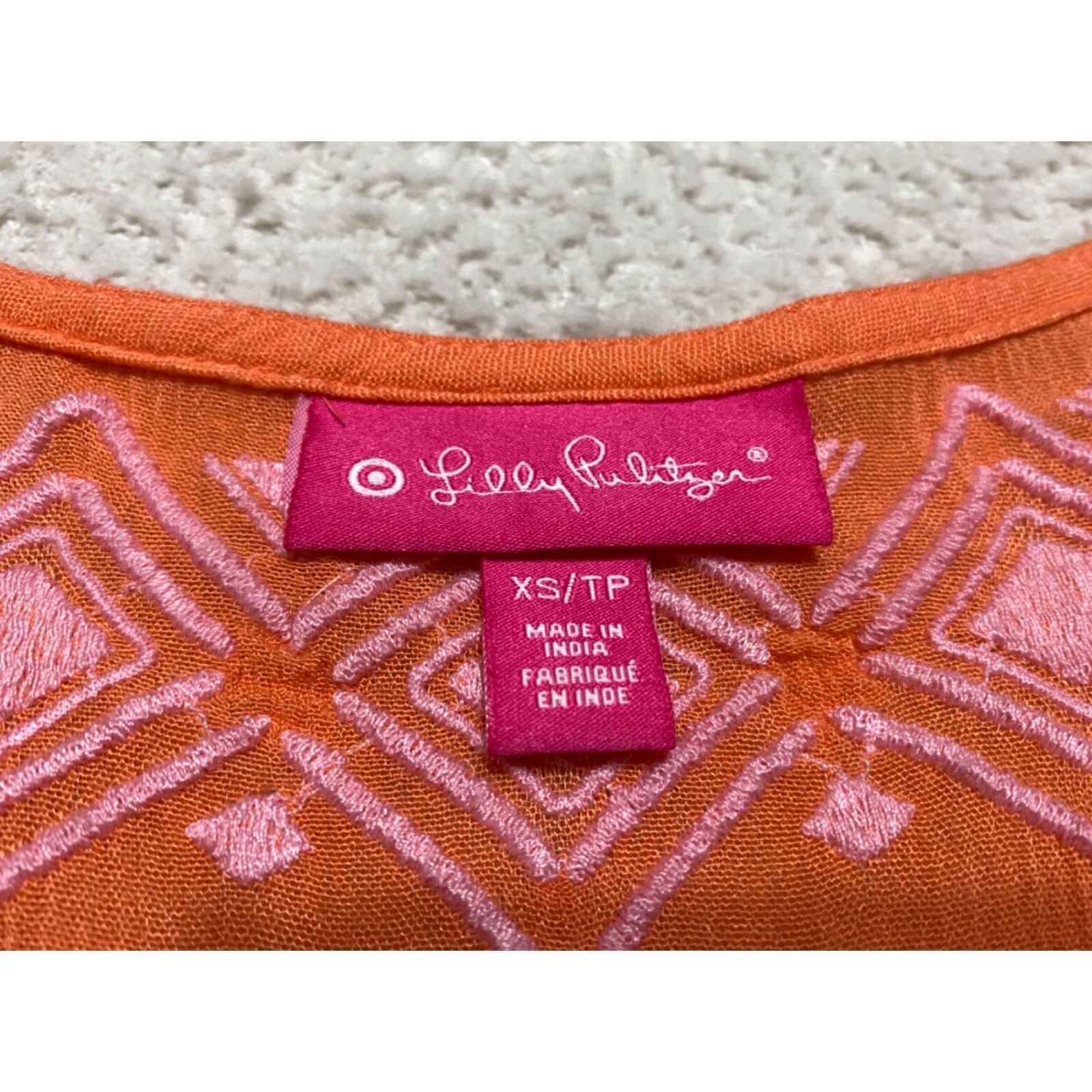 Lilly Pulitzer VINTAGE Lilly Pulitzer Womens XS Shirt 3/4 Sleeve Solid Orange V-Neck Rayon Embroidered Size XS / US 0-2 / IT 36-38 - 5 Thumbnail