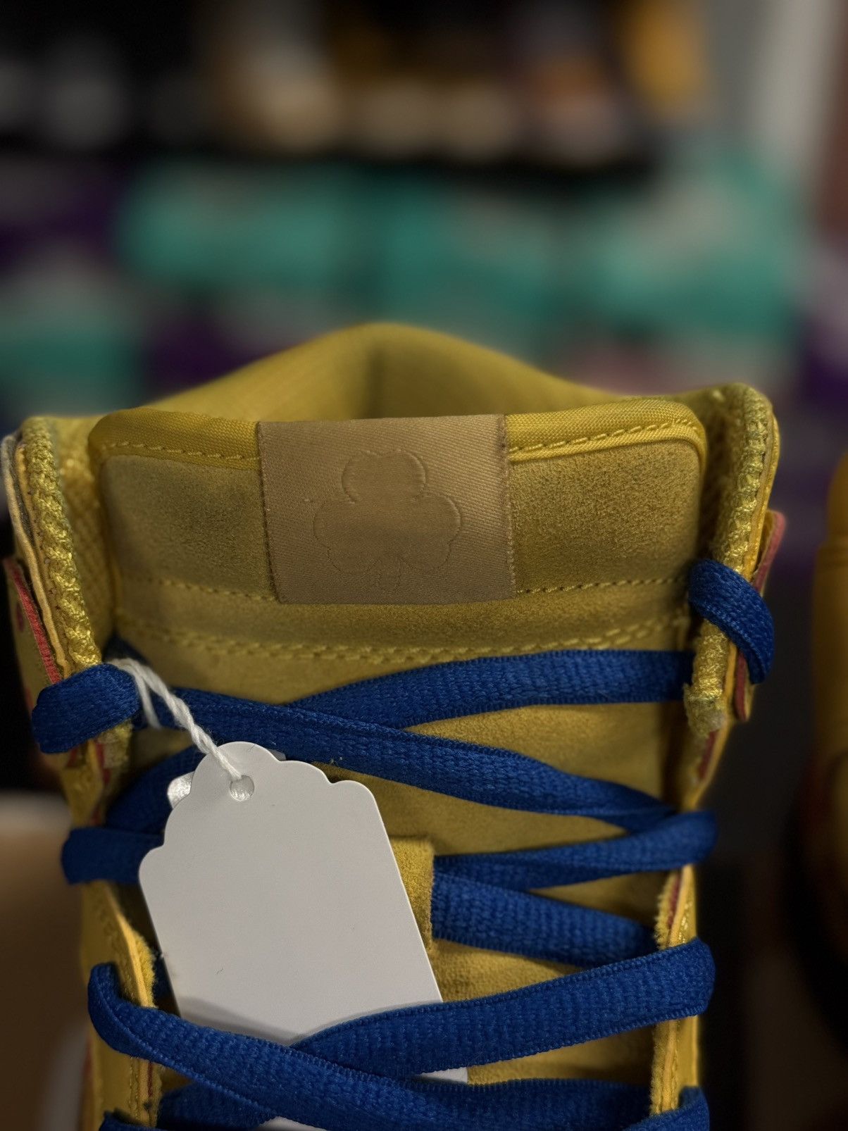 Nike 9 - Nike Dunk High Pro SB ‘Doernbecher’ 579603 740 2012 Size US 9 / EU 42 - 7 Thumbnail