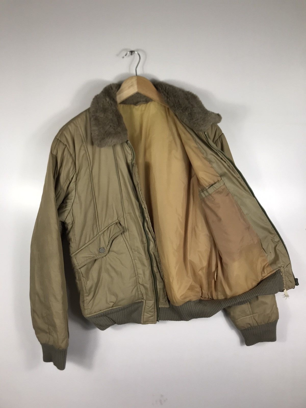 Japanese Brand ⚡️Vintage Fur Collar Bomber Jacket Size US L / EU 52-54 / 3 - 9 Thumbnail