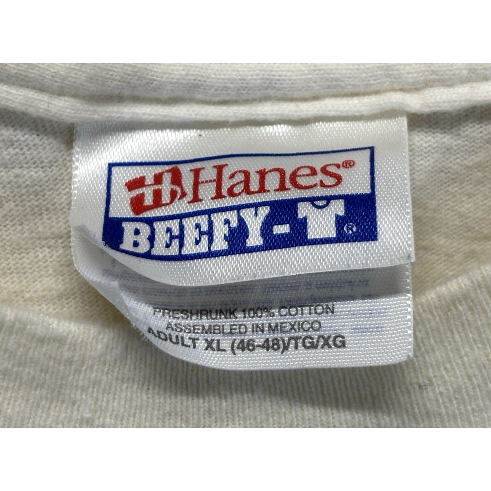 Hanes VINTAGE Hanes T-Shirt Mens XL Graphic 90s Dolls Tonner White Reads Mens Size US XL / EU 56 / 4 - 6 Thumbnail