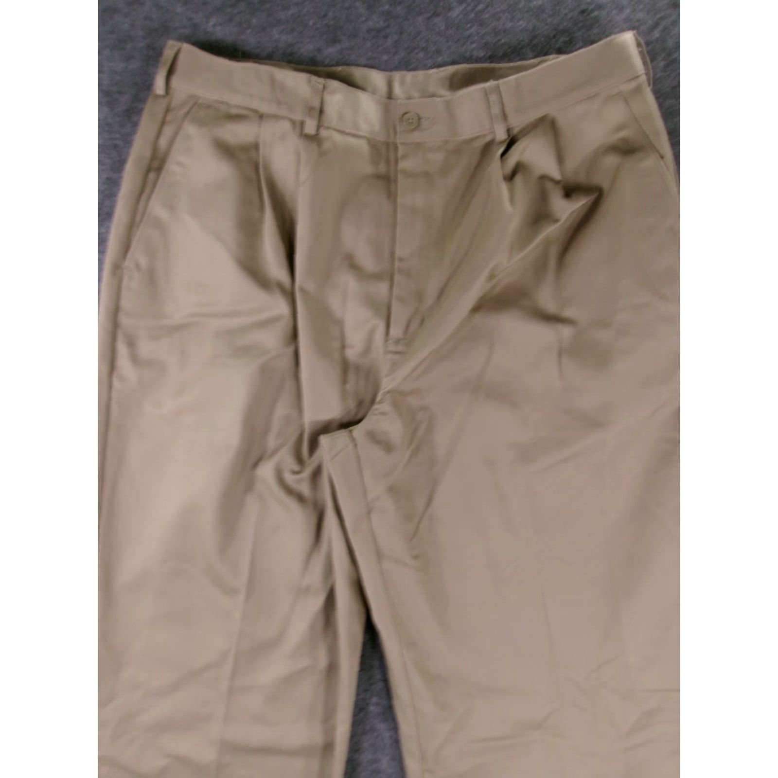 Vintage Edwards Pants Men 38 Beige Dress Pants Office Pleated Wrinkle Free Classic Straight 38in Inseam New Size US 38 / EU 54 - 2 Thumbnail
