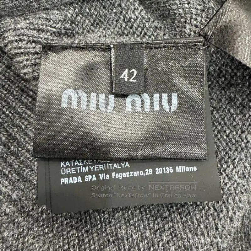 Miu Miu Miu Miu Gray Wool Pullover Sweater . Size L / US 10 / IT 46 - 7 Thumbnail