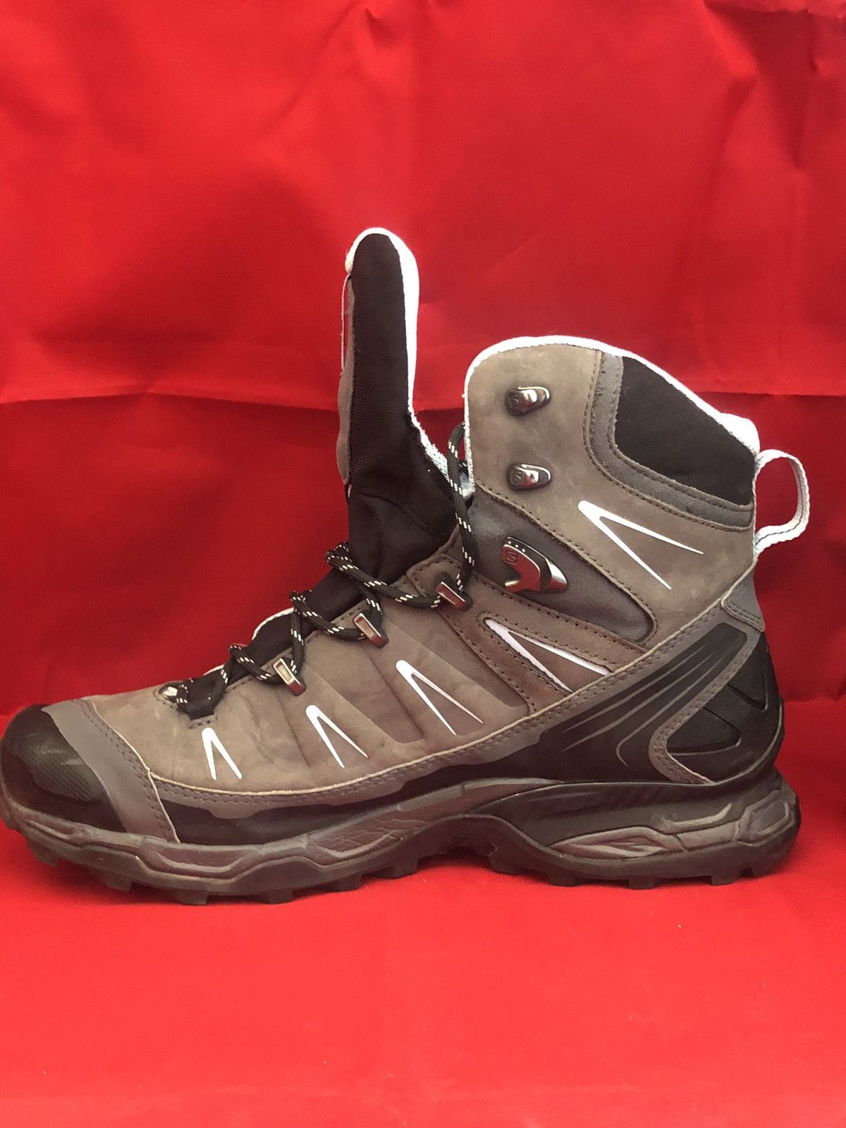 Salomon Salomon X Ultra GTX Contagrip Waterproof Hiking Boots Size US 9 / IT 39 - 8 Thumbnail