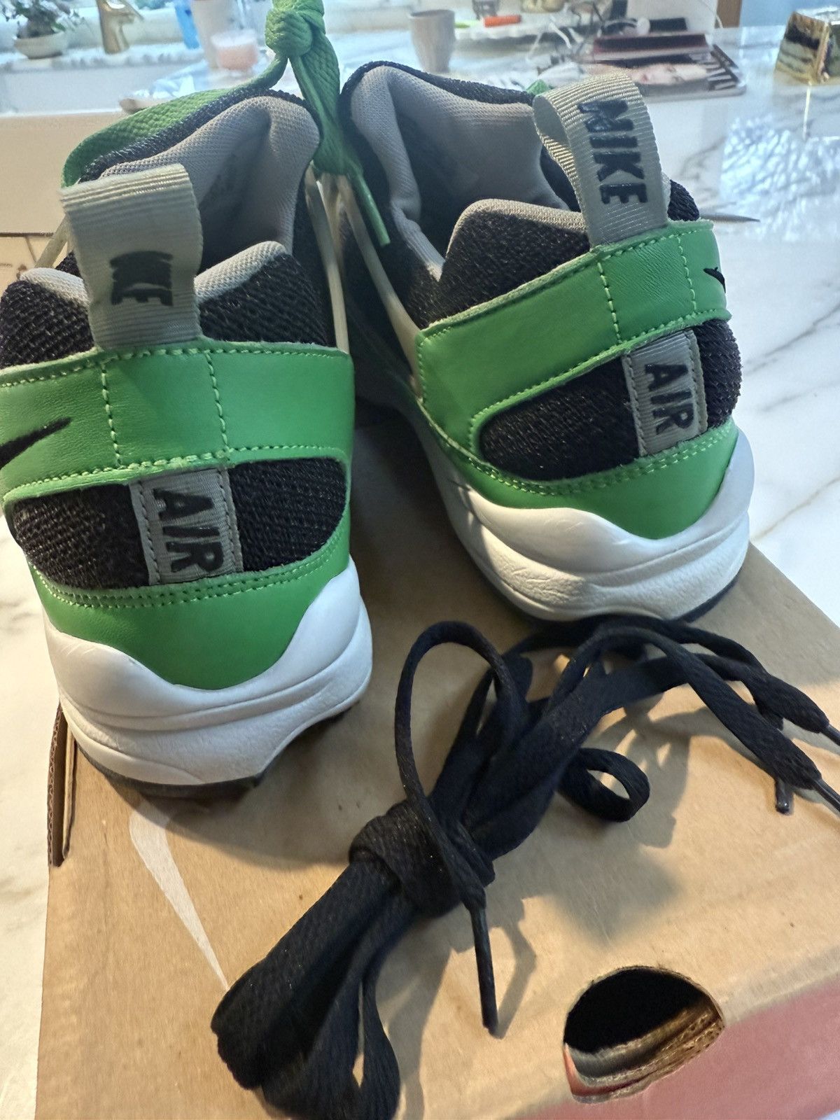 Stussy Nike Air Huarache Light sz11 Green Black Vintage Stussy Size US 11 / EU 44 - 6 Thumbnail