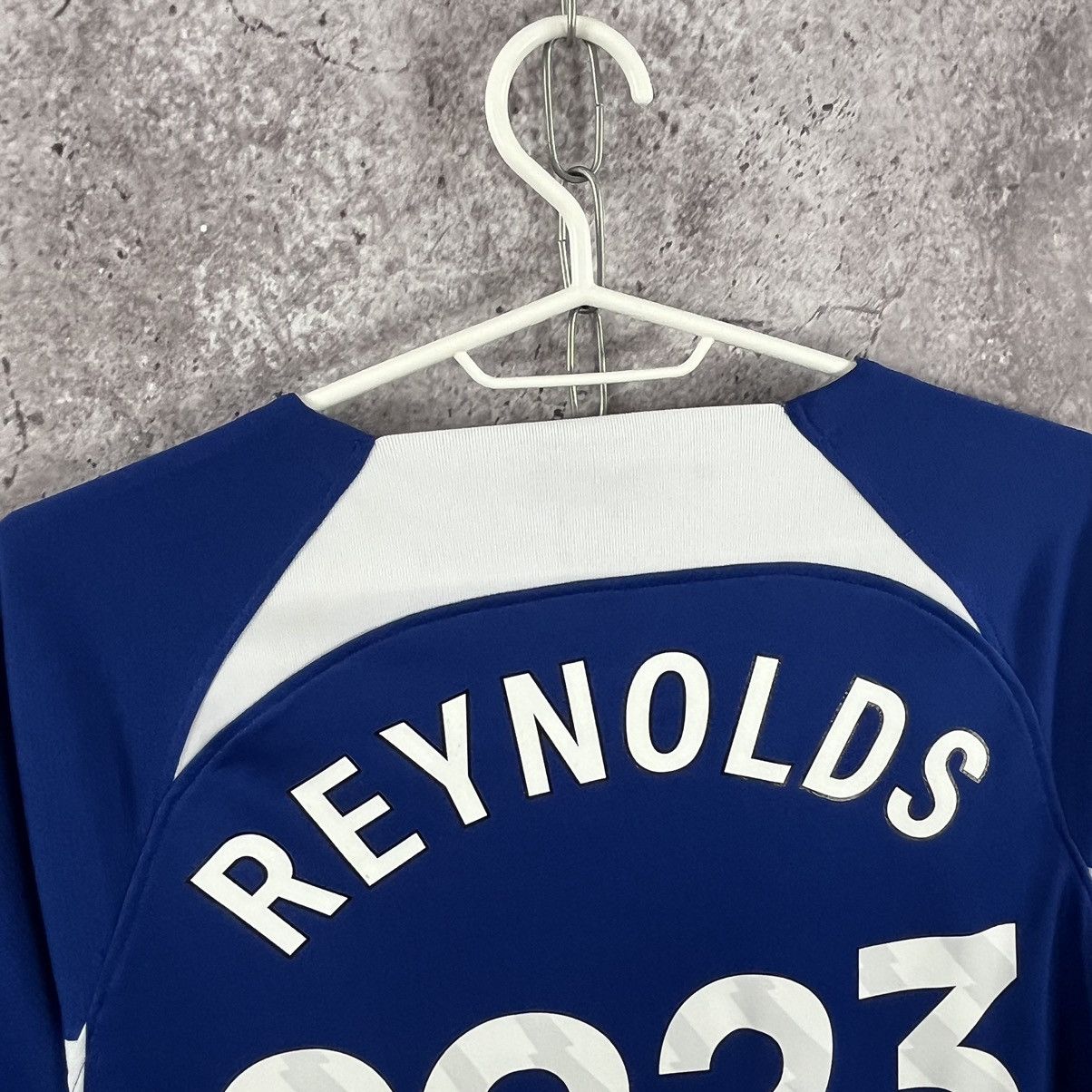 Chelsea Soccer Chelsea Soccer Team 2023 Print Logo 2023/24 Home Jersey Sz M Size US M / EU 48-50 / 2 - 7 Thumbnail
