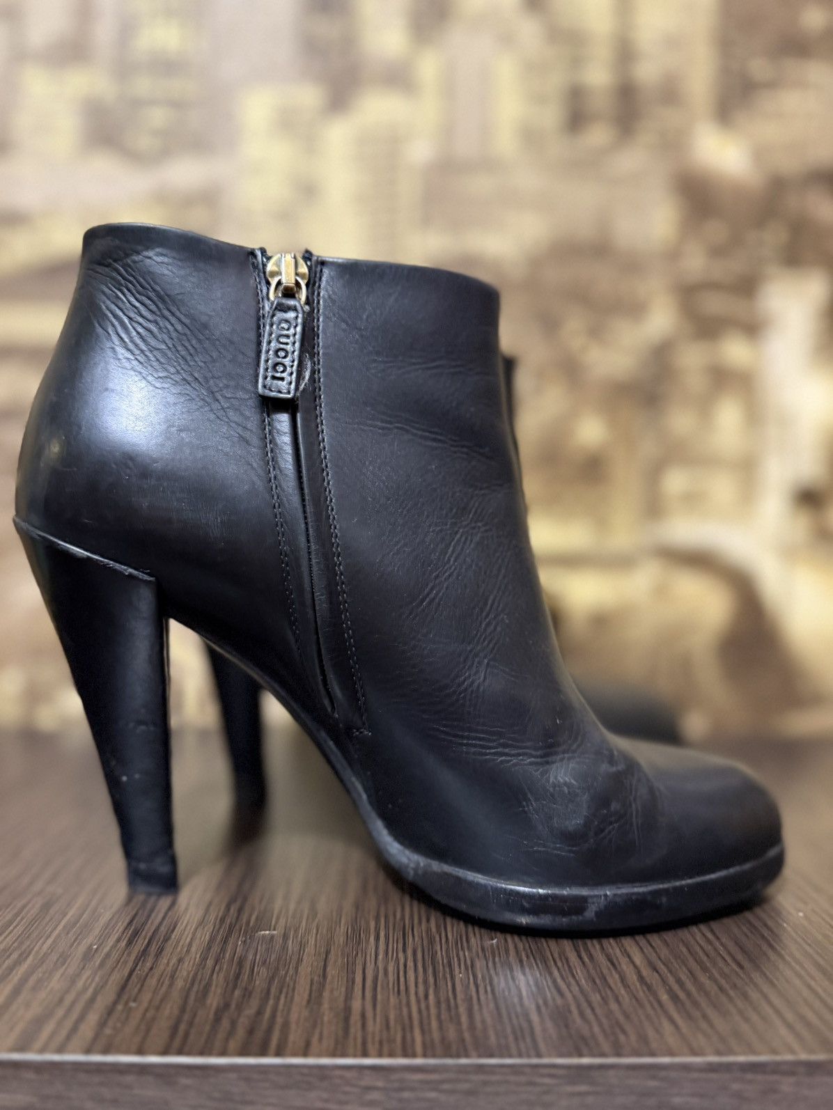 Gucci Gucci Black Leather Block Ankle Boots Size 35 1/2 Size US 5.5 / IT 35.5 - 7 Thumbnail