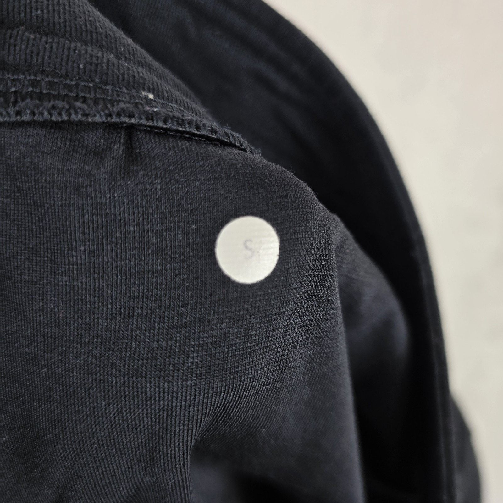 Lululemon Lululemon Men's Black Big Logo Vintage Shorts Size S 32x9 Size US 32 / EU 48 - 3 Thumbnail